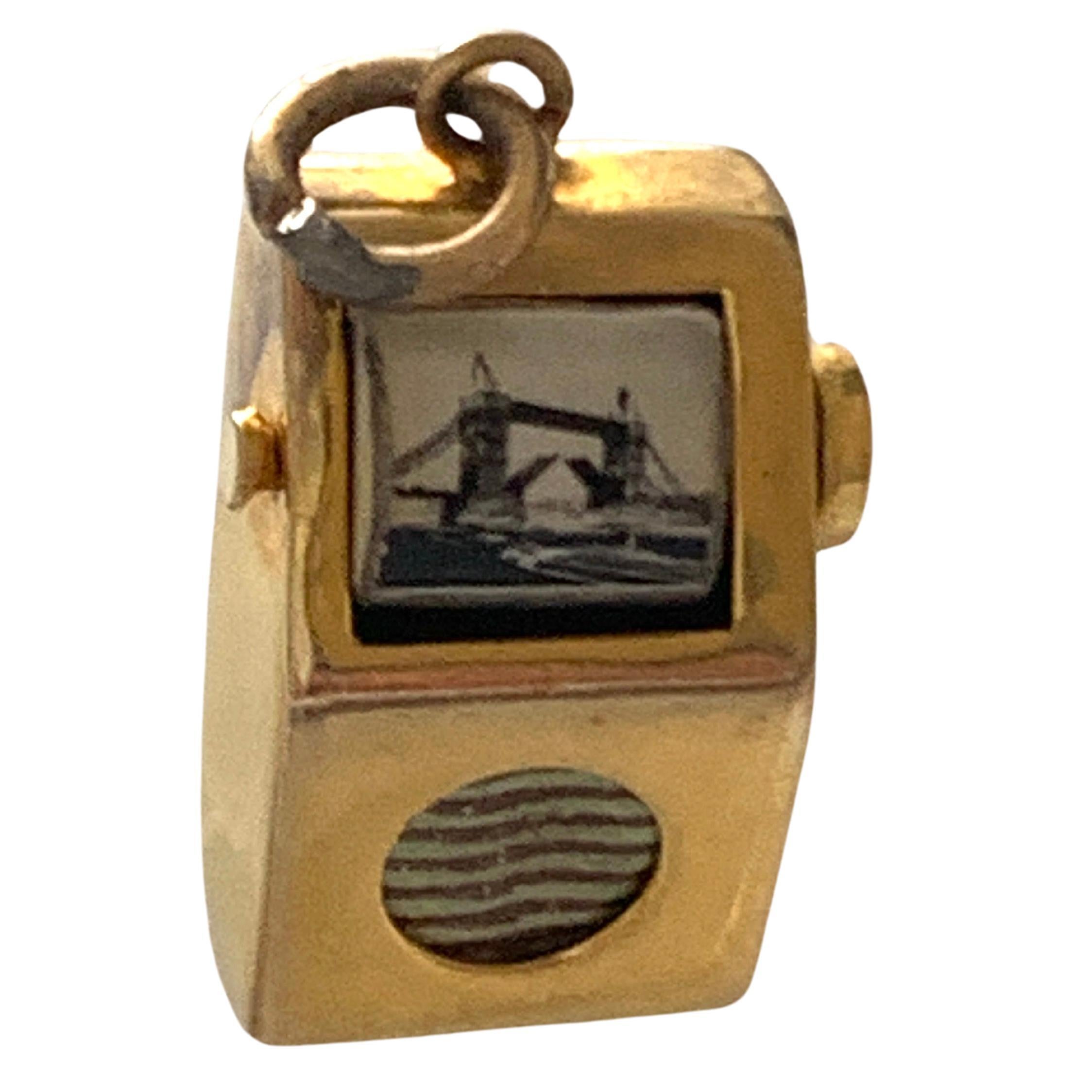 9ct Gold Television Charm moving images !