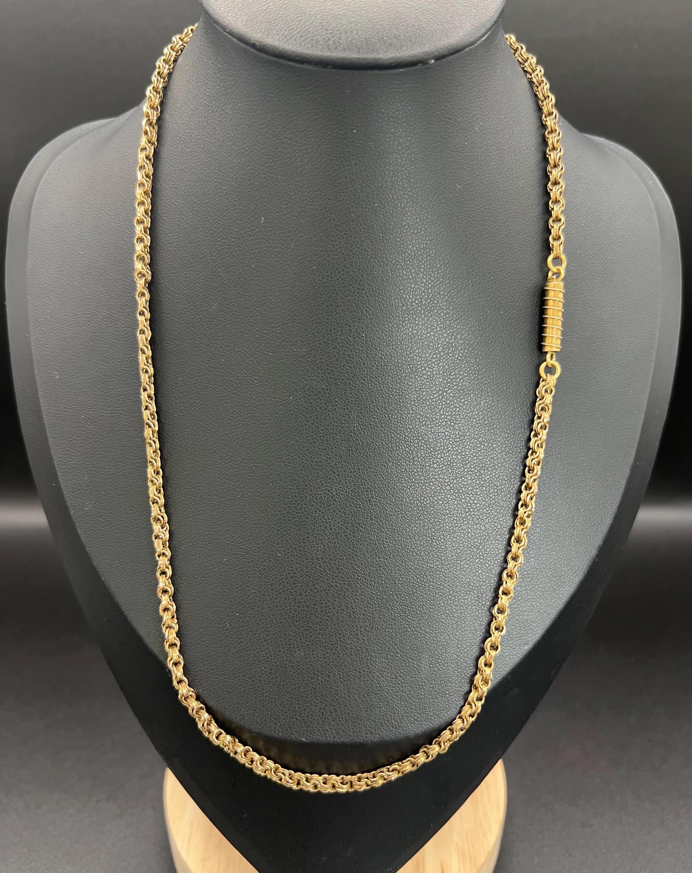 9ct Gold Victorian 18 1/4 Inch Fancy Double Belcher Link Chain with Barrel Clasp In Good Condition In Brighton, GB