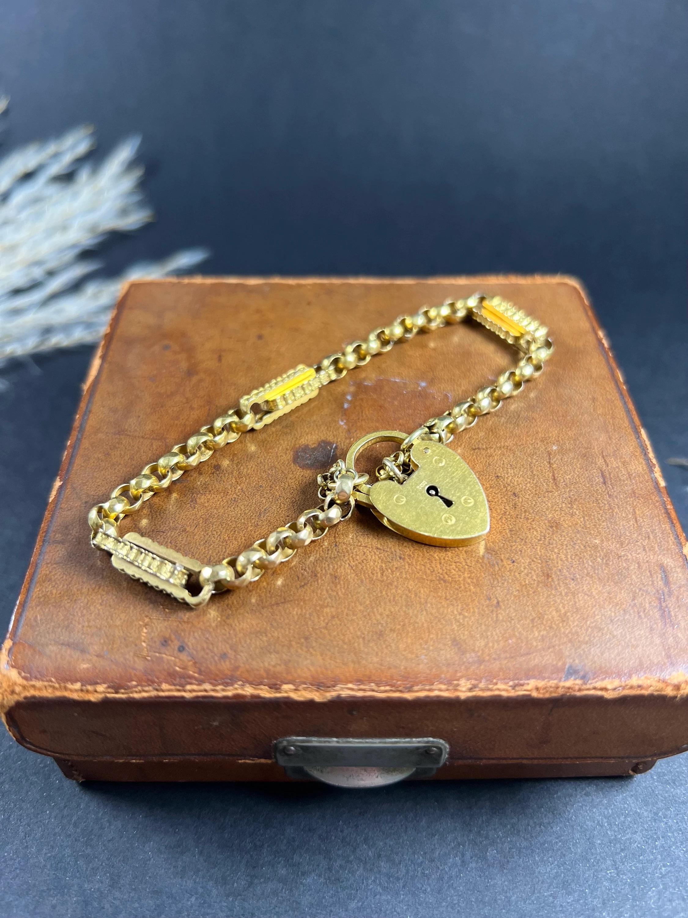 da uomo o donna Bracciale vittoriano d'oro 9ct con fermaglio a forma di graffetta e bracciale Belcher sfaccettato con chiusura a lucchetto a forma di cuore in vendita