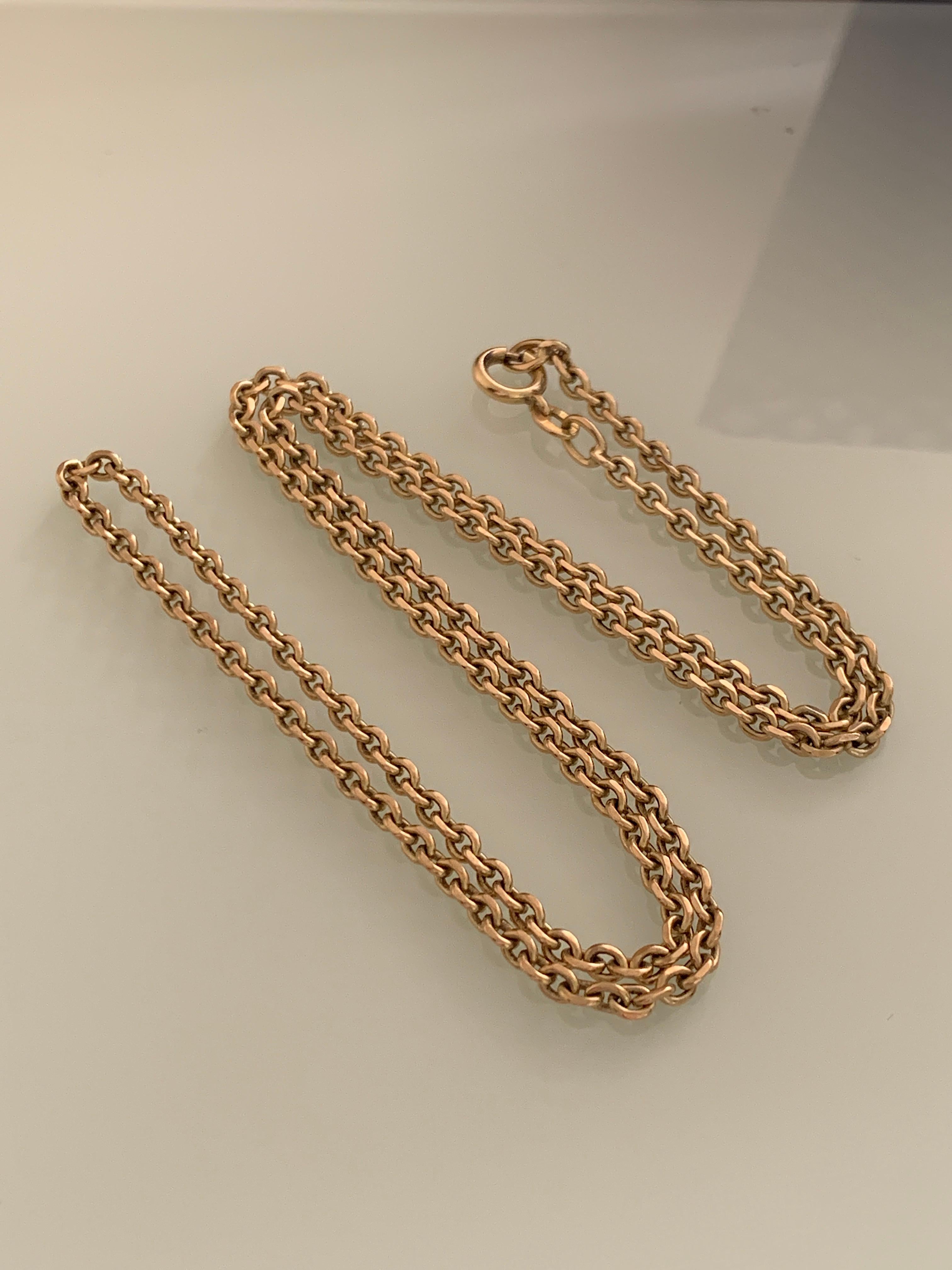 Vintage
9ct Gold Chain
Length 20 Inches
Thickness 2mm
Weight 8.64 grams
Fully Hallmarked 