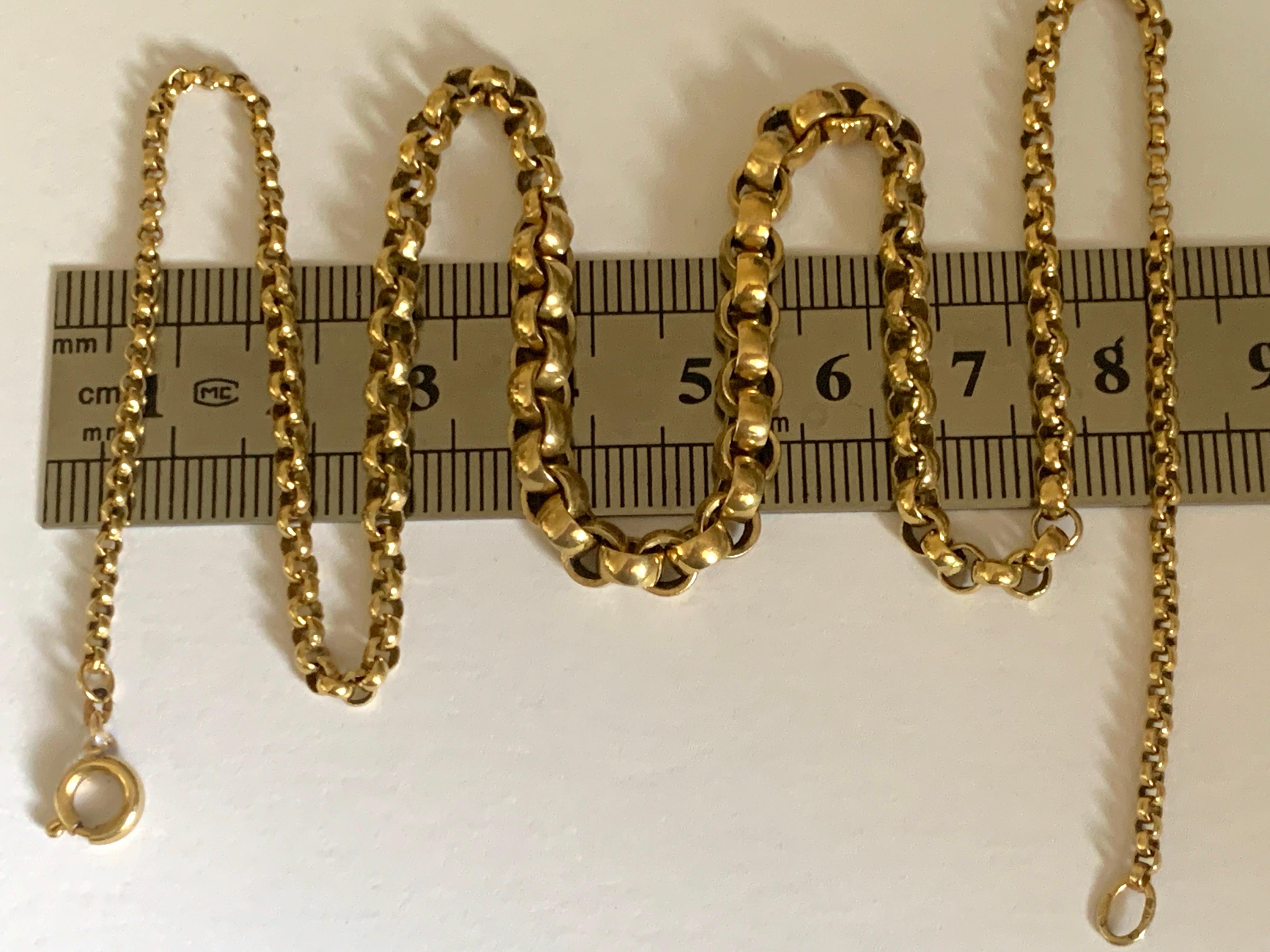 9ct Gold Exquisite Vintage Necklace For Sale 5