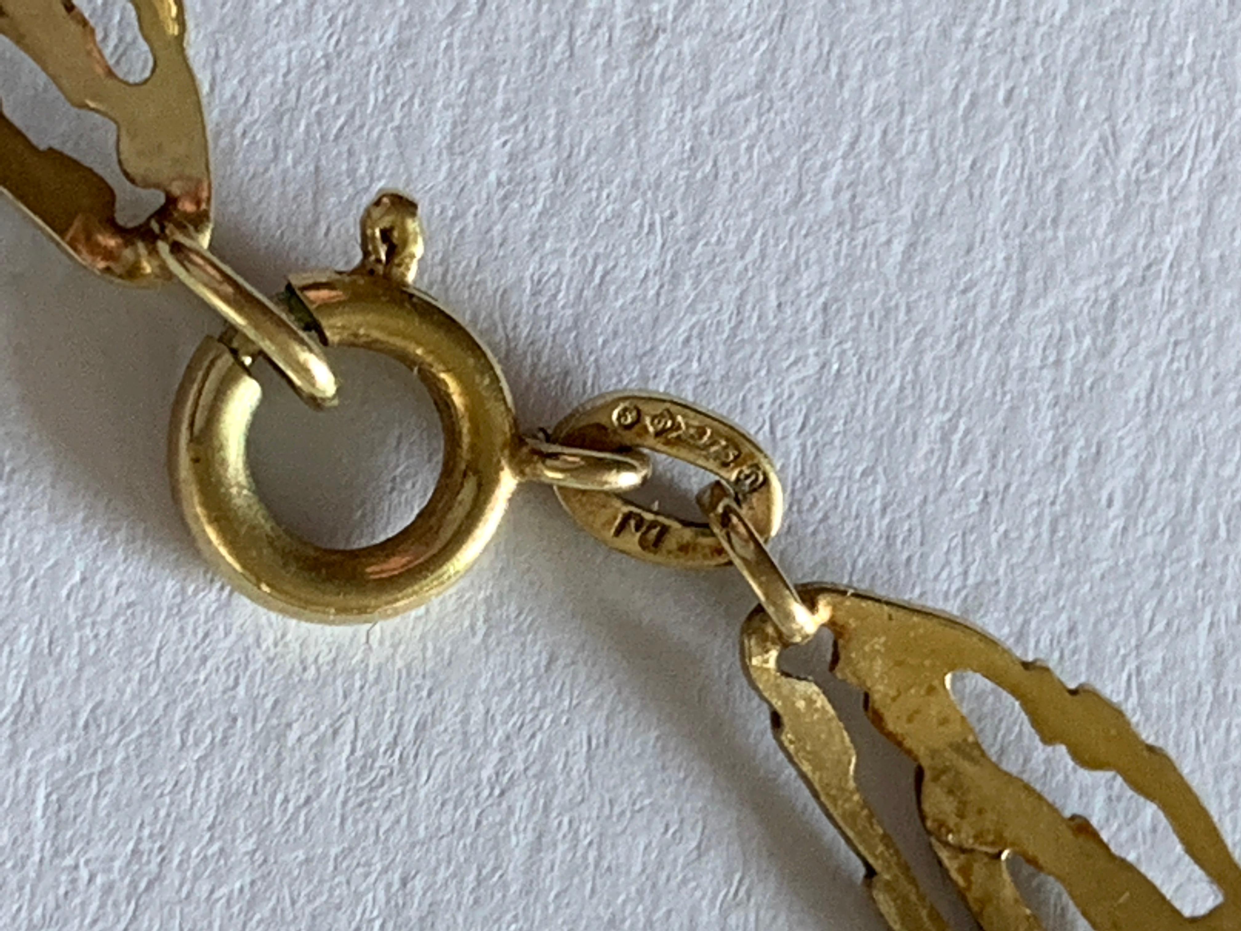 9ct Gold Vintage Necklace For Sale 3