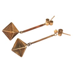 9ct Gold Vintage Triangular Prism drop earrings
