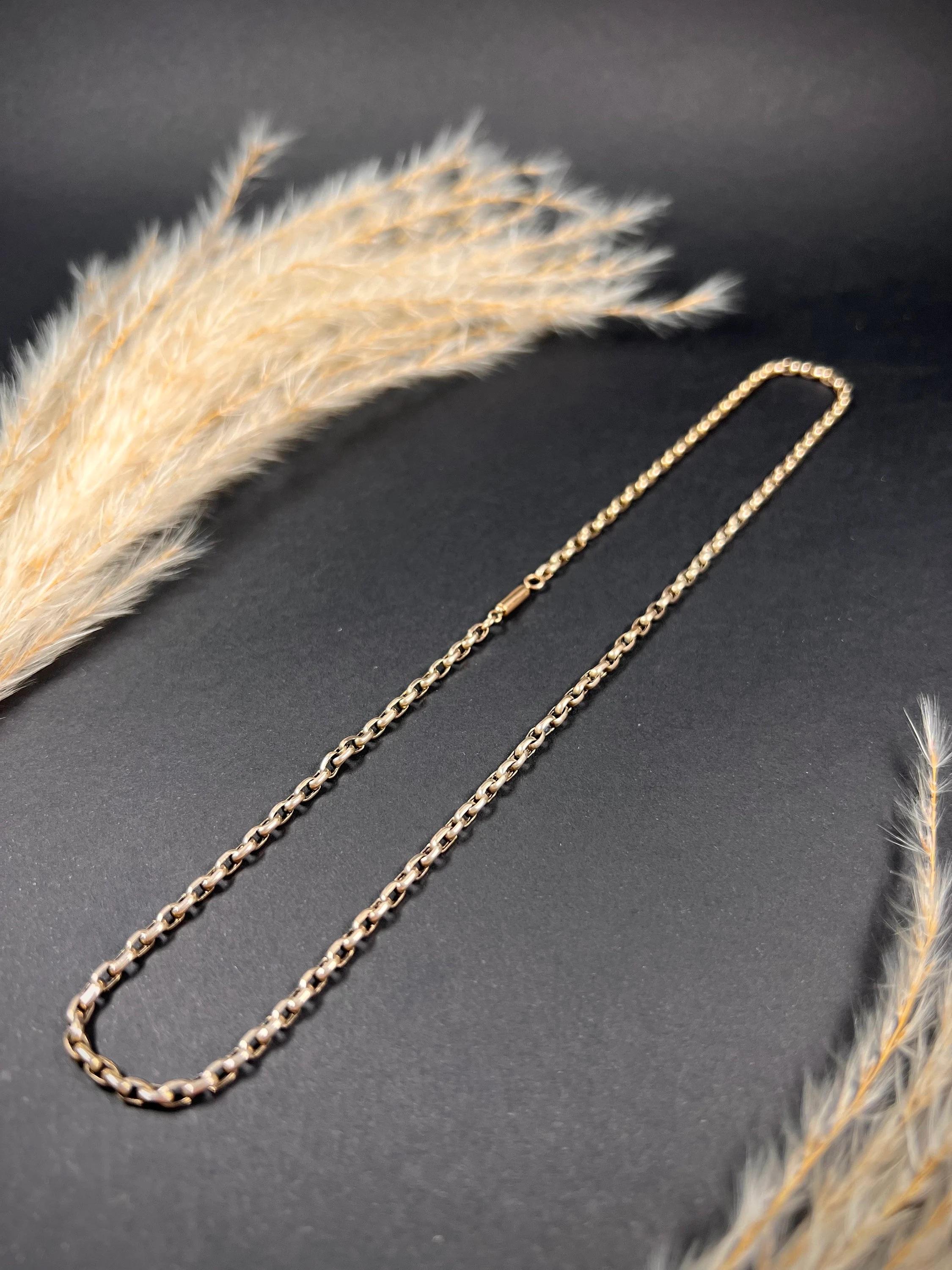 17 inch chain on neck