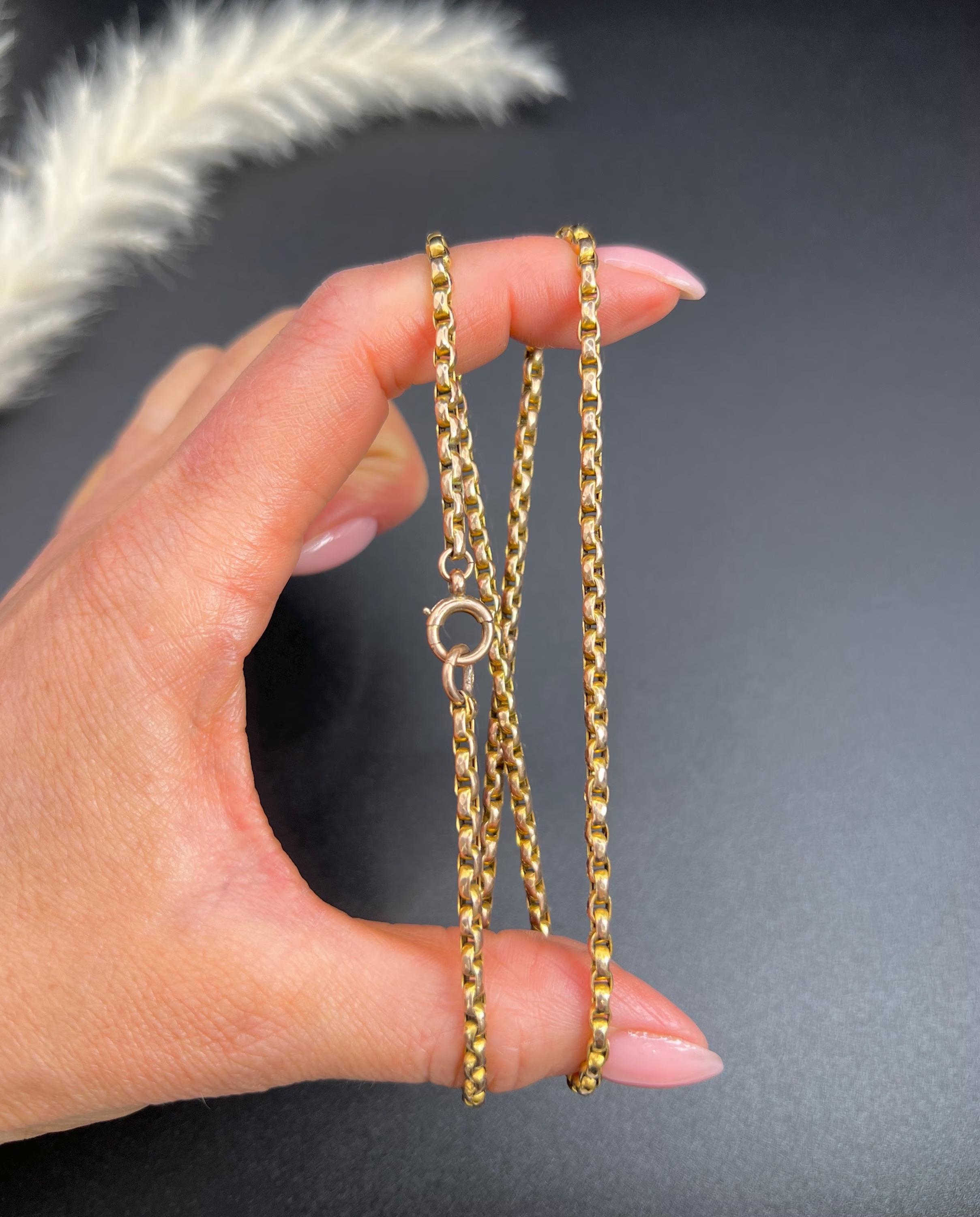 9ct Rose Gold, Edwardian 18 1/2 Inch Oval Faceted Belcher Chain with Bolt Ring en vente 3