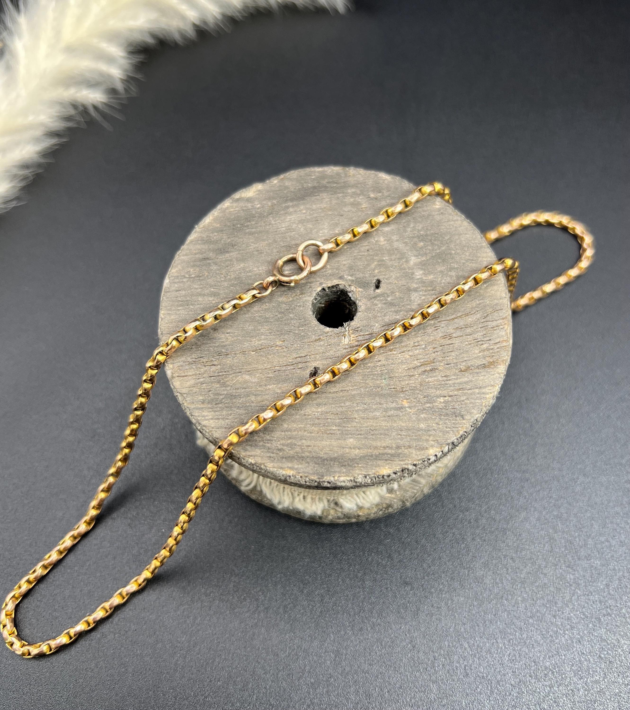 9ct Rose Gold, Edwardian 18 1/2 Inch Oval Faceted Belcher Chain with Bolt Ring en vente 4