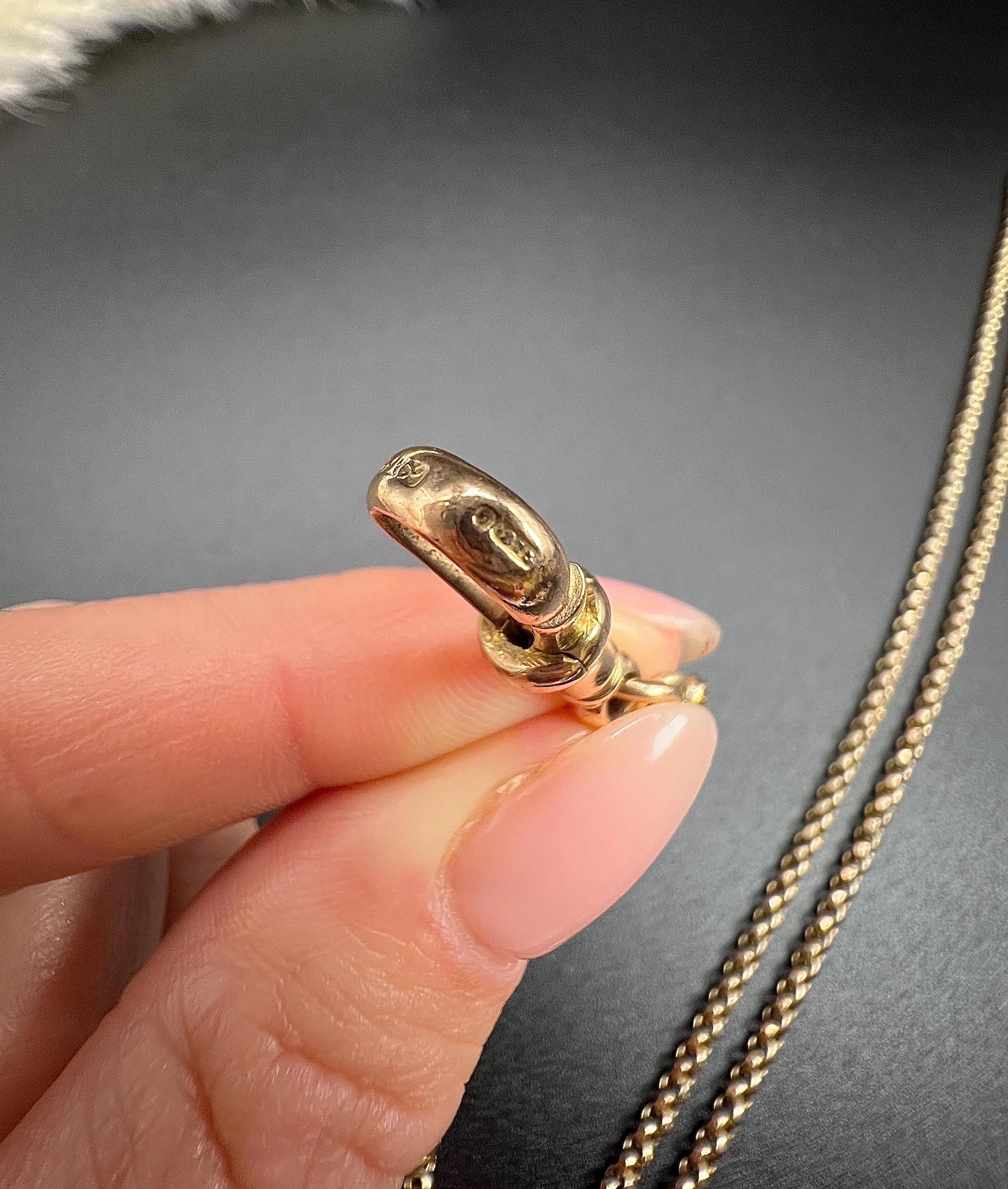 Édouardien Chaîne de ceinture édouardienne ronde facettée 30 pouces avec fermoir pivotant en or rose 9 carats en vente