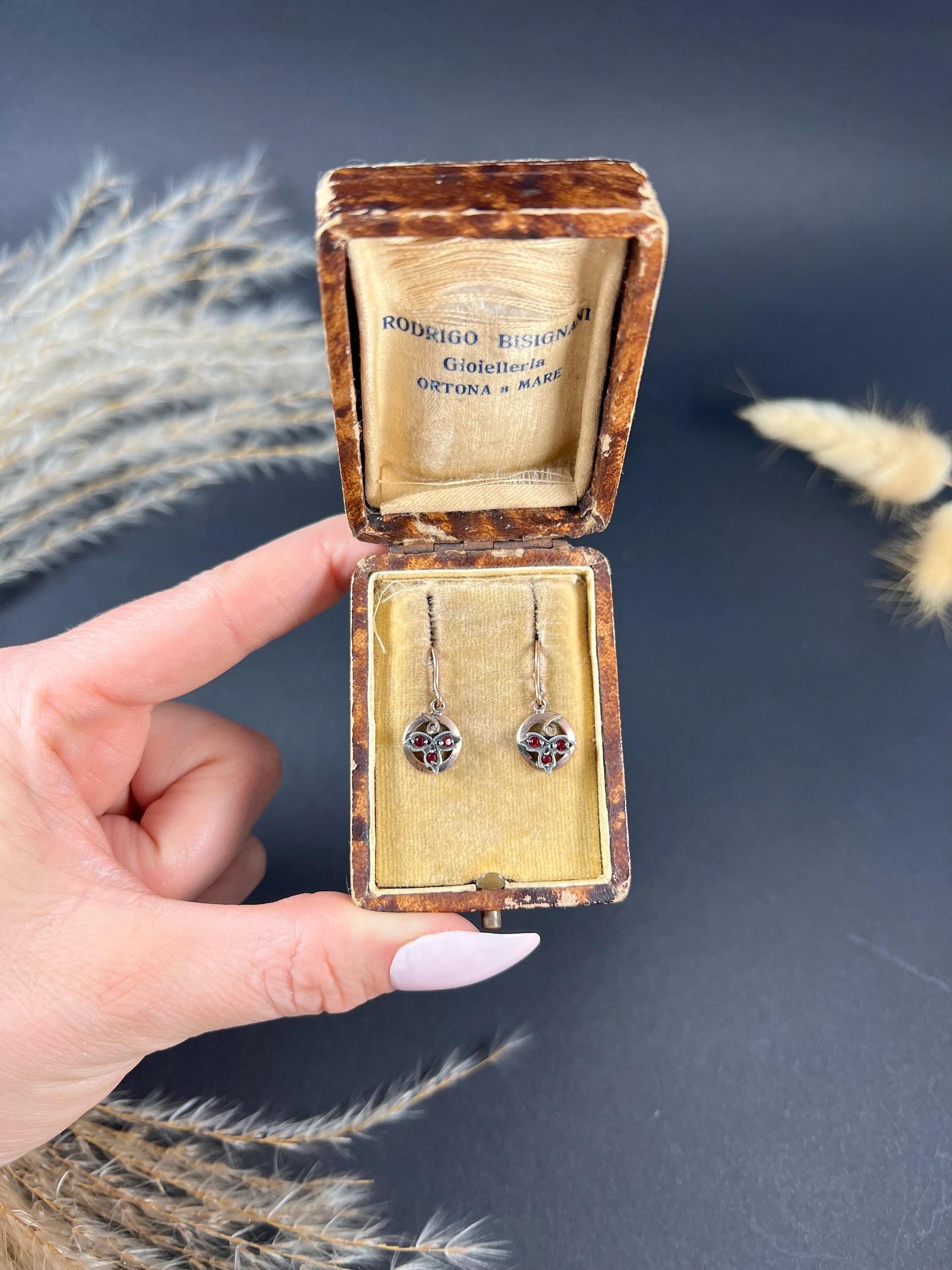9ct Rose Gold Edwardian Garnet 3 Leaf Clover Drop Earrings With Silver Clovers For Sale 5
