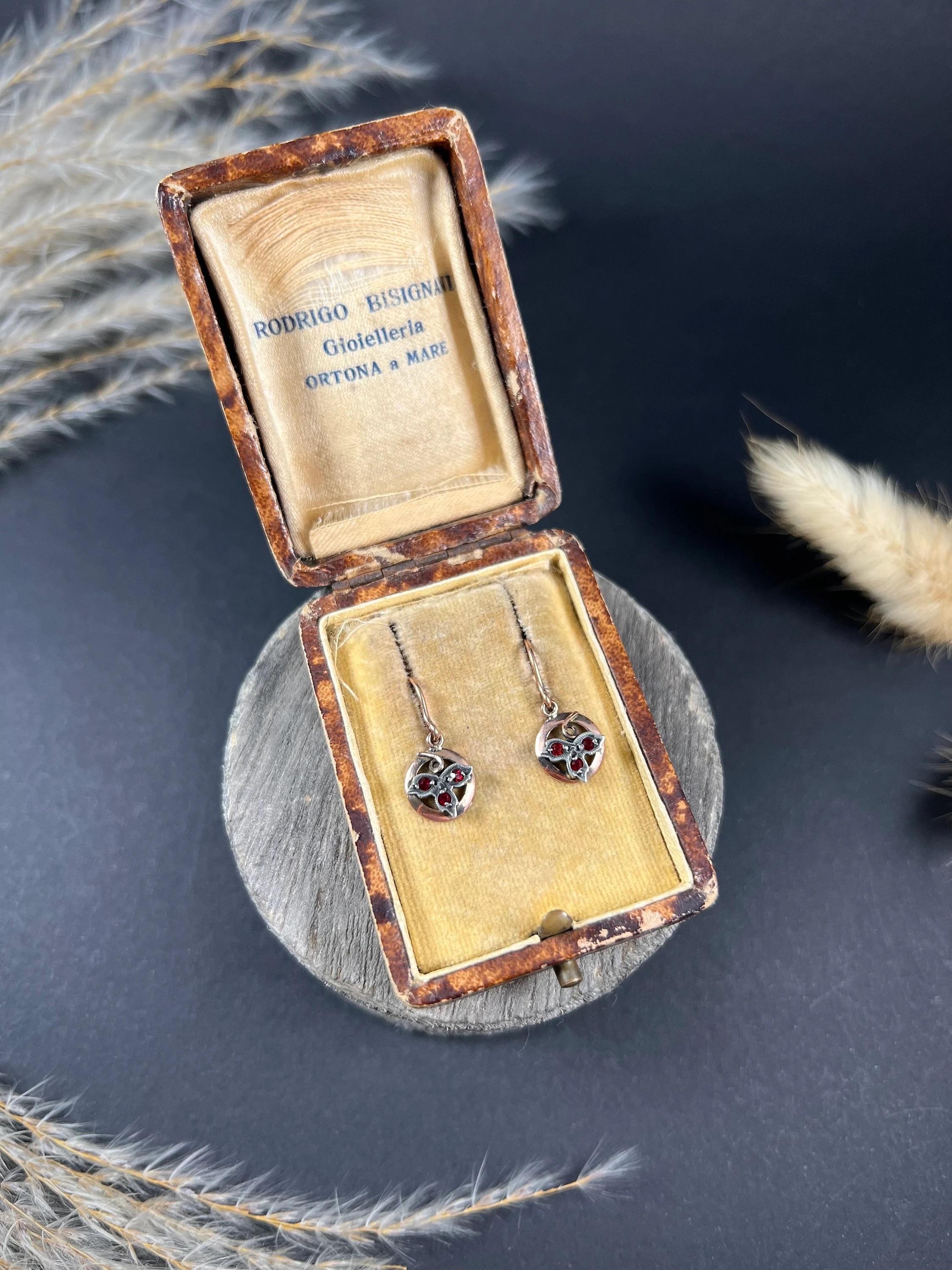 9ct Rose Gold Edwardian Garnet 3 Leaf Clover Drop Earrings With Silver Clovers For Sale 3