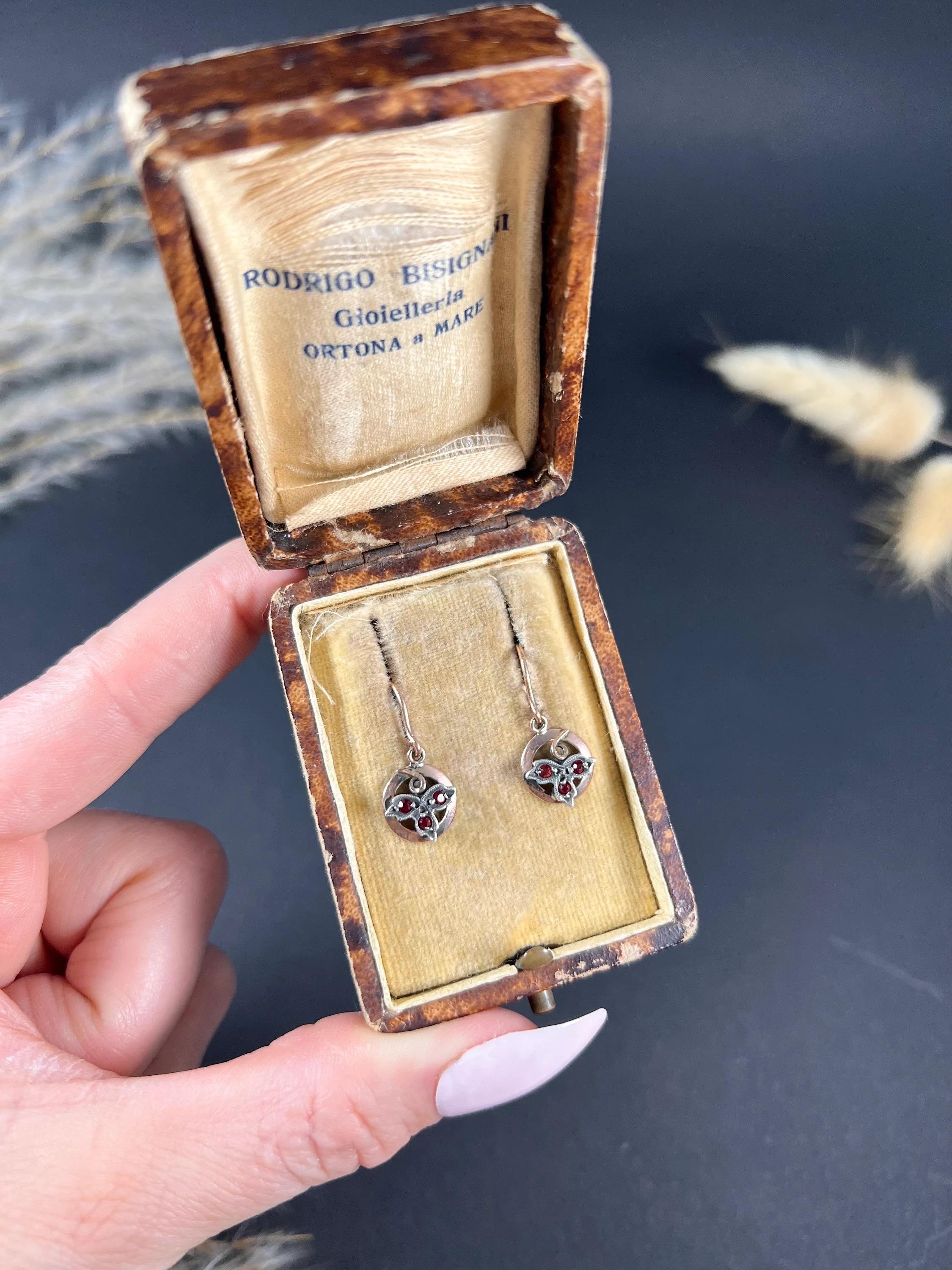 9ct Rose Gold Edwardian Garnet 3 Leaf Clover Drop Earrings With Silver Clovers For Sale 4