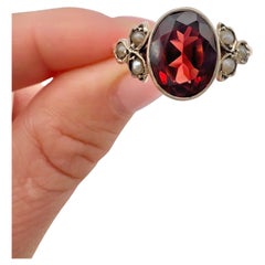 9ct Rose Gold Edwardian Oval Garnet & Seed Pearl Ring Hallmarked Birmingham 1919