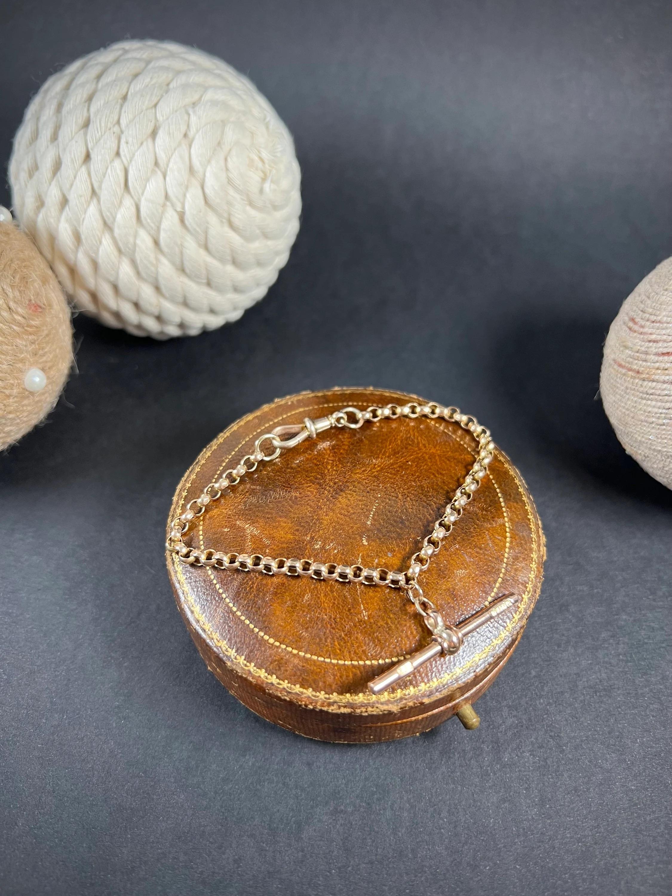 Bracciale Albert A Link in oro rosa 9ct Edwardian Round Faceted Belcher con barra a T in vendita 3
