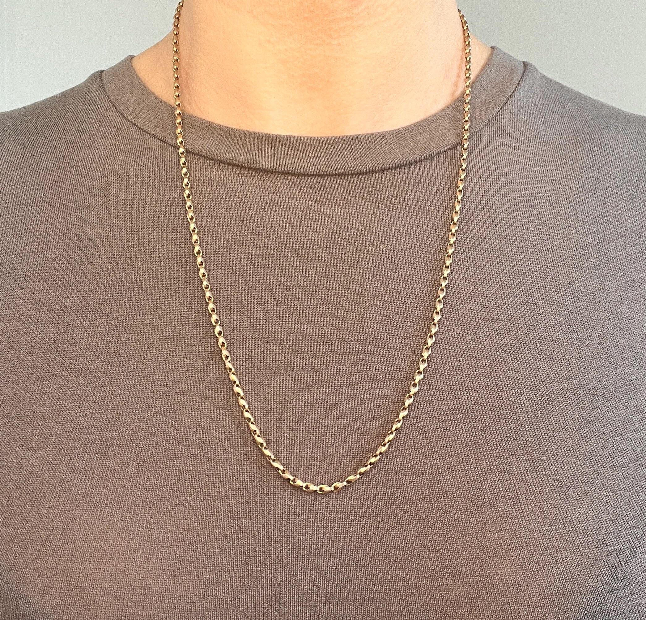 Antique Fancy Link Chain

9ct Rose Gold Tagged

Circa 1900

This exquisite Edwardian chain is a true testament to the timeless beauty of antique jewellery. Crafted from 9ct rose gold and bearing a 9ct tag, it boasts a delicate yet sturdy design that
