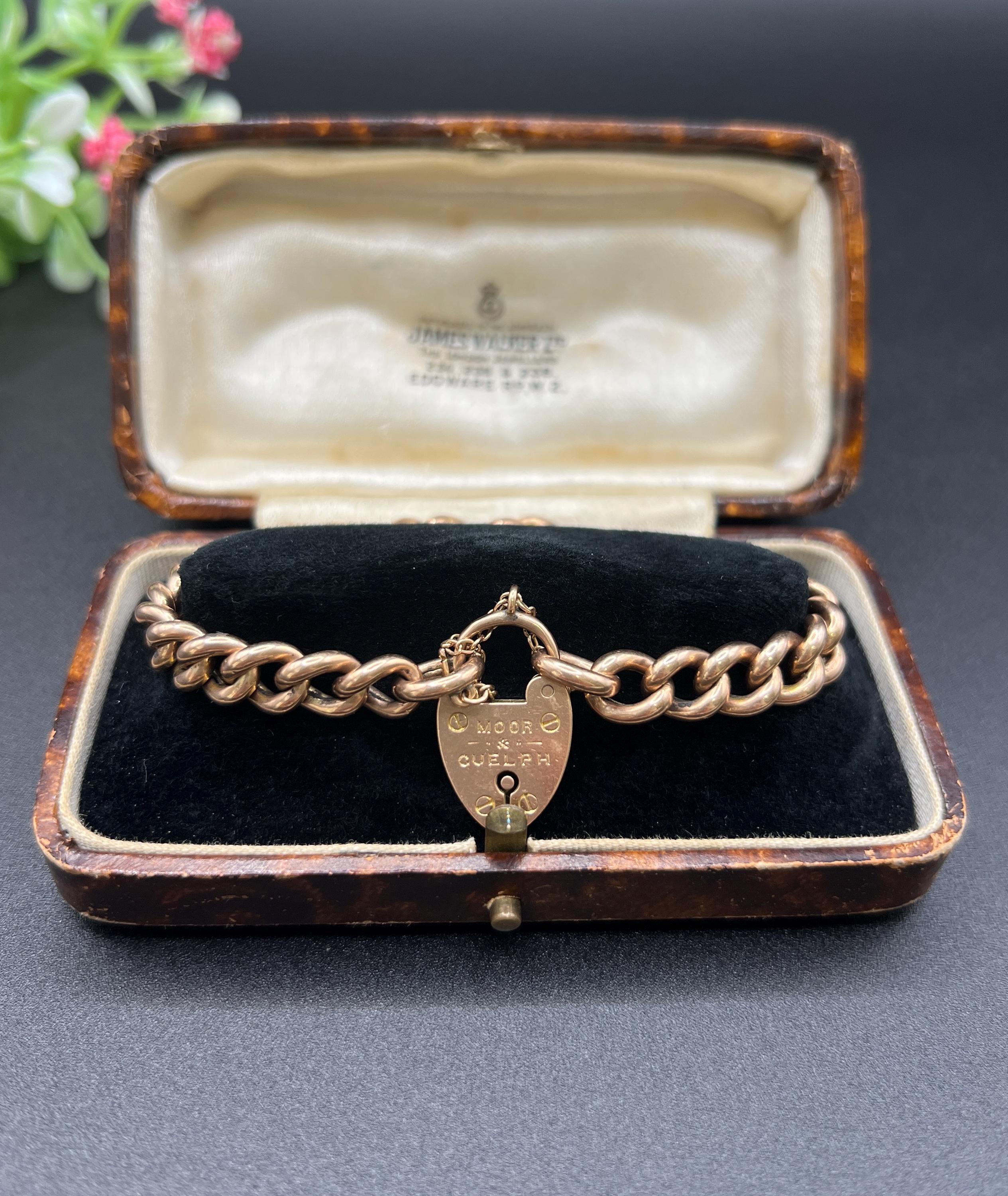 Bracelet en or rose 9ct de style victorien, cadenas en forme de cœur, poinçonné en 1889 Bon état - En vente à Brighton, GB