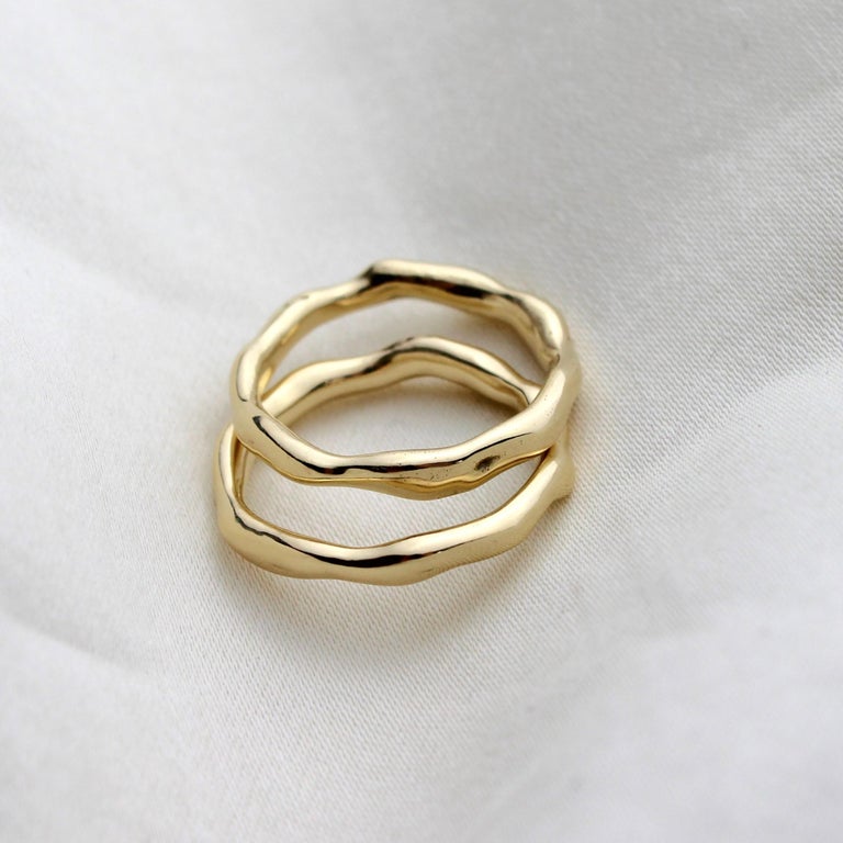 9ct Solid Gold River Ring For Sale at 1stDibs