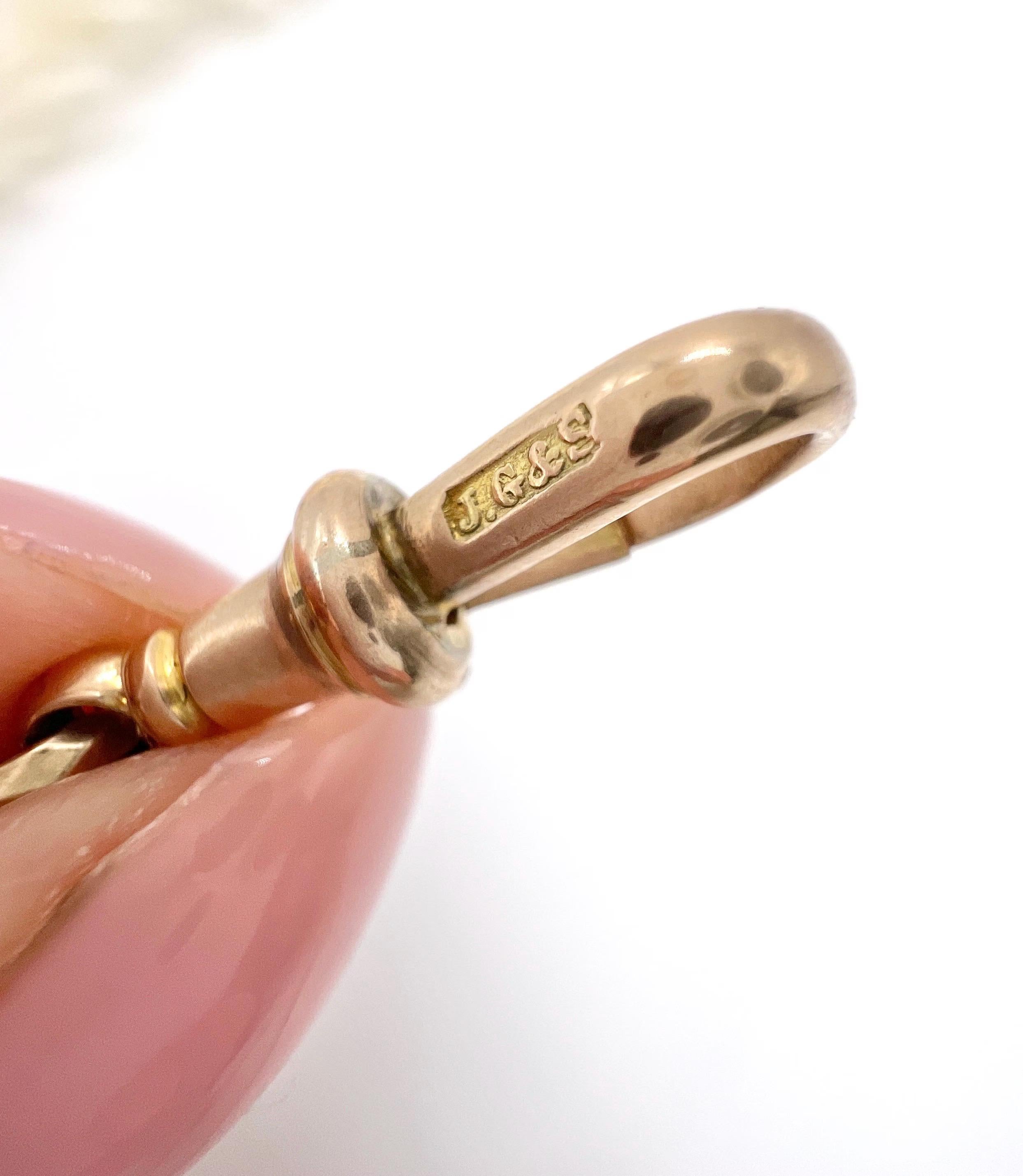 Antique Gold Chain Extender

9ct Yellow & Rose Gold Stamped

Circa 1890

Makers Mark J G & S

Enhance your jewellery collection with this exquisite Victorian chain extender, made from 9ct gold and showcasing a beautiful combination of yellow and