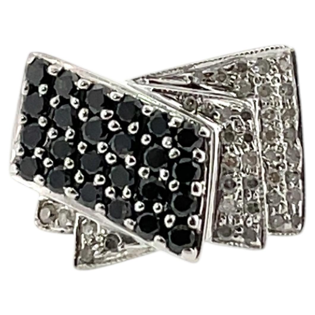 9ct White Gold Diamond & Black Onyx Dress Ring