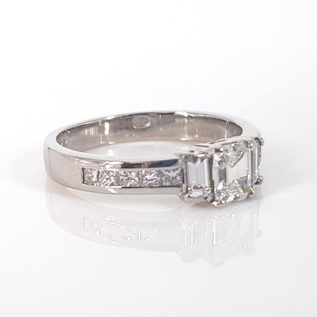 Women's 9 Carat White Gold Diamond Ring For Sale