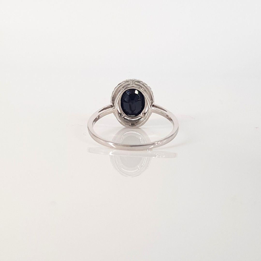 9ct White Gold Sapphire Ring For Sale 1