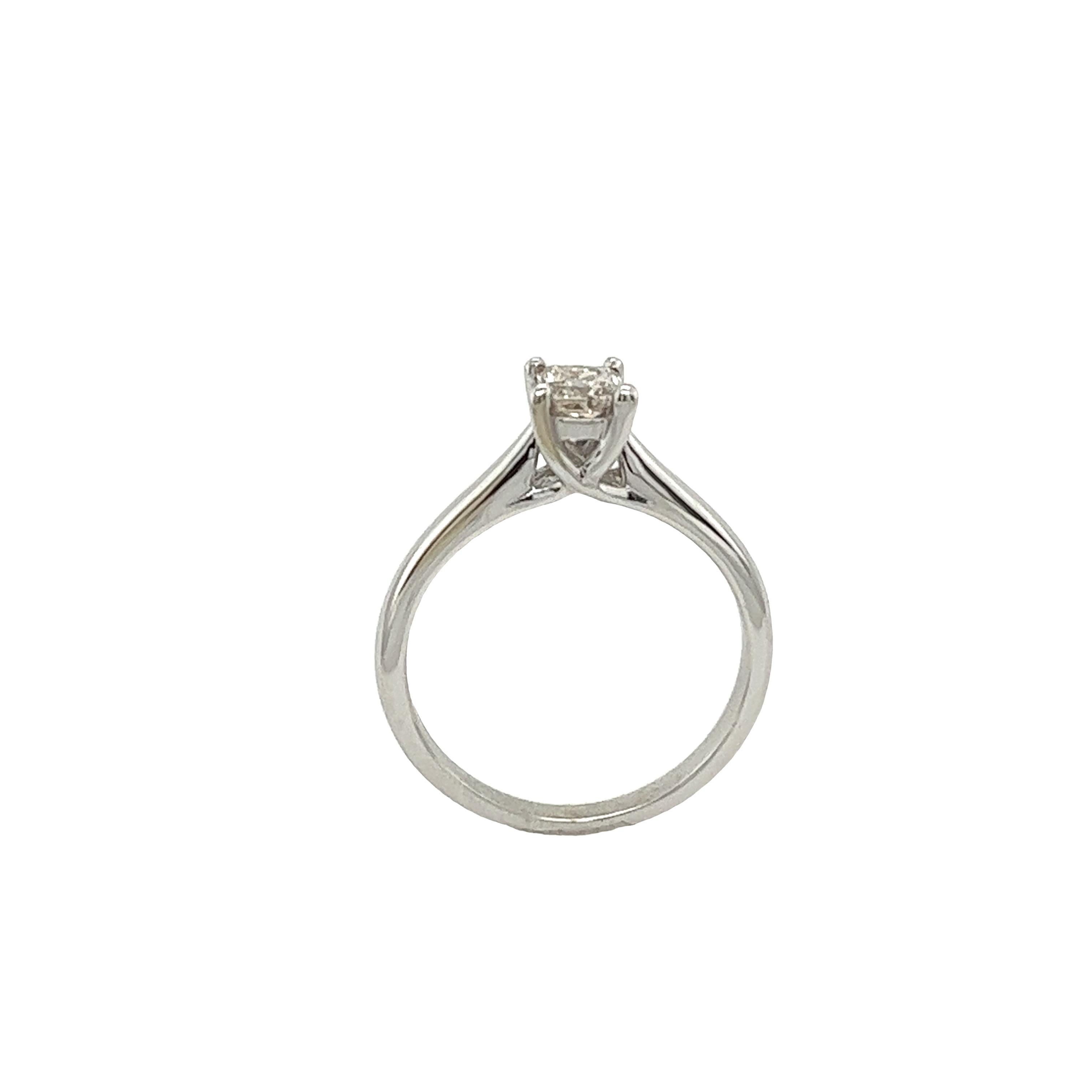 9ct White Gold Solitaire Diamond Ring Set With 0.40ct Princess Cut Diamond For Sale 1