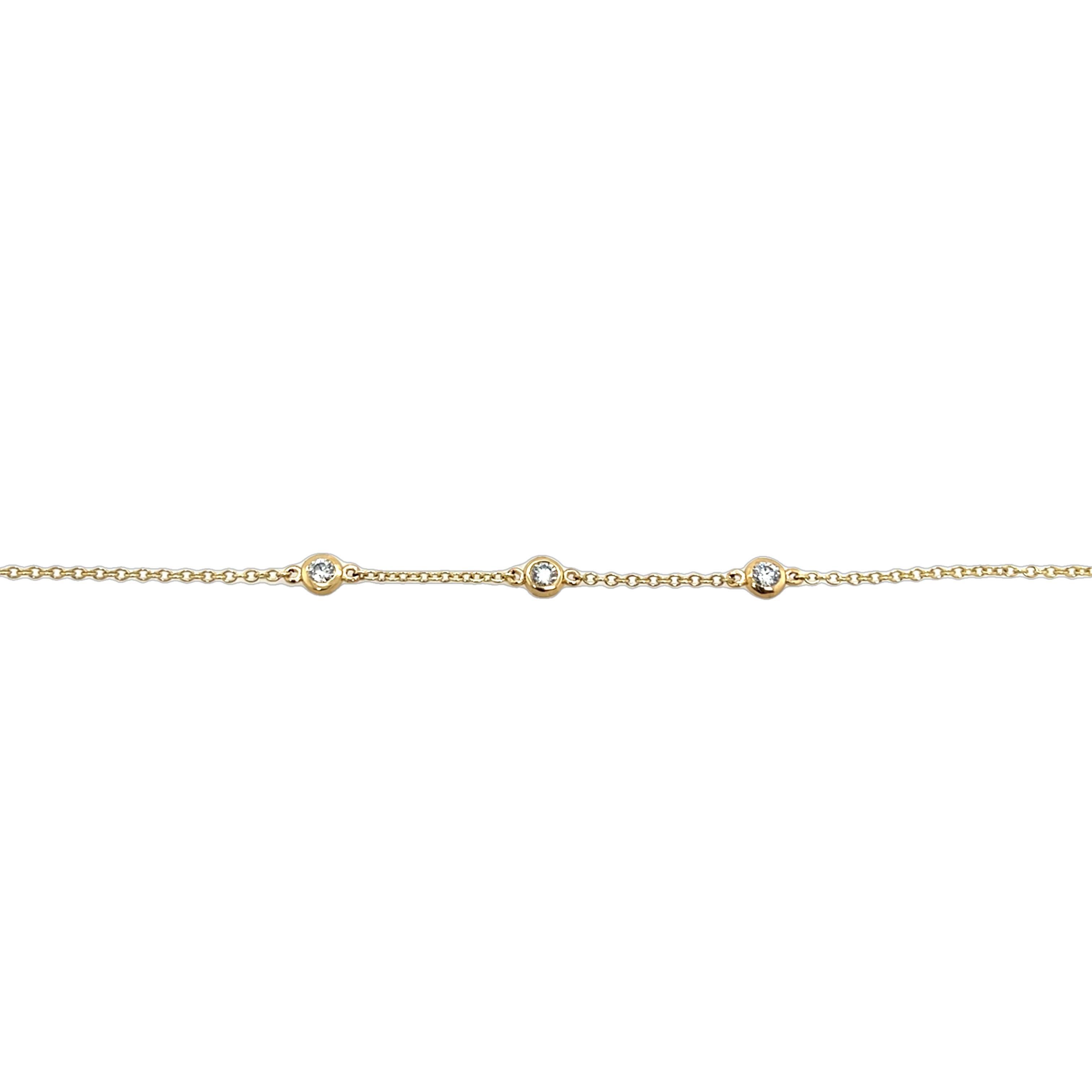 9ct Yellow Gold 3 Stone Round Brilliant Cut Diamond Bracelet Adjustable Length In New Condition For Sale In London, GB