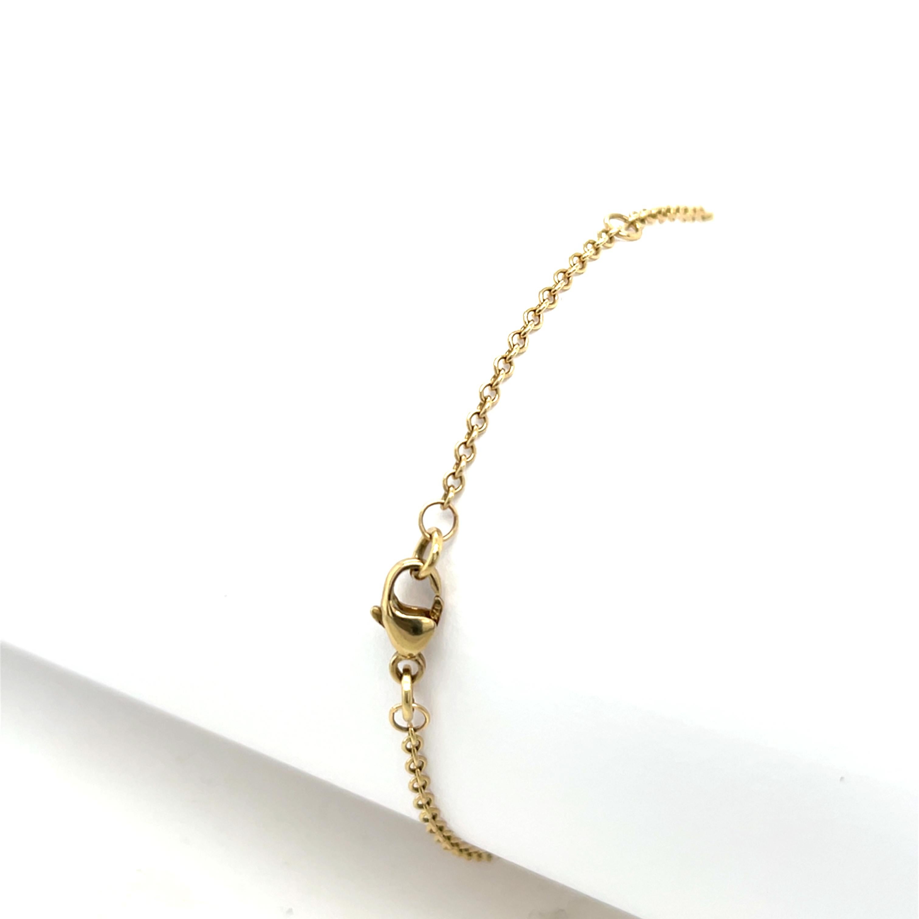 9ct Yellow Gold 3 Stone Round Brilliant Cut Diamond Bracelet Adjustable Length In New Condition For Sale In London, GB