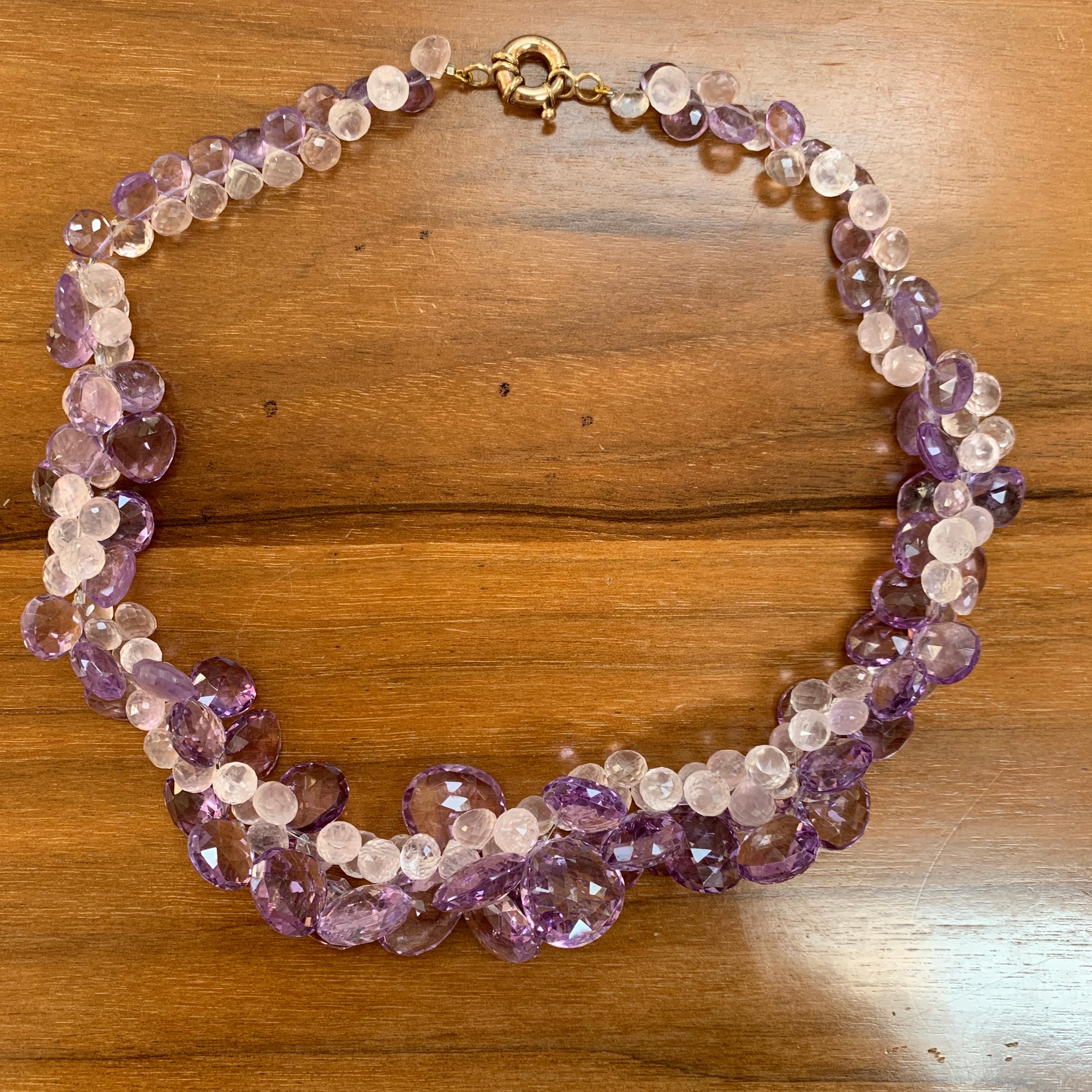 9 Carat Yellow Gold, Amethyst and Rose Quartz 'Cassis' Necklace For Sale 3