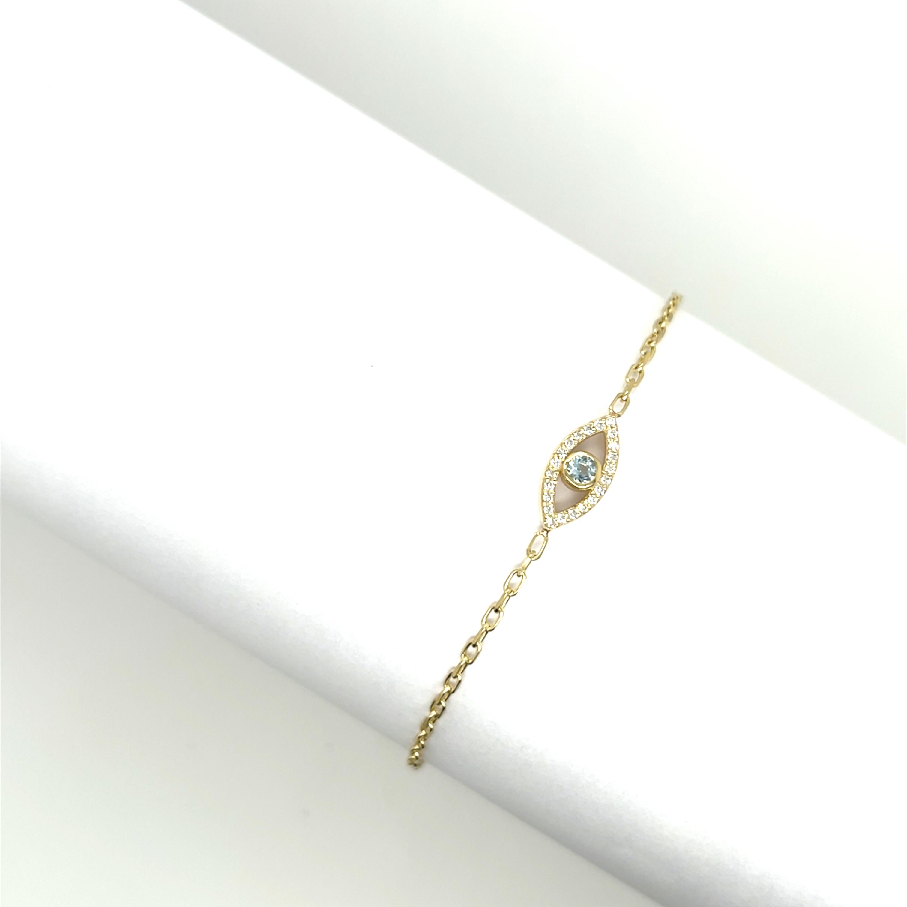 Bracelet Evil Eye en or jaune 9 carats serti d'aigue-marine, pierre de naissance de mars Unisexe en vente