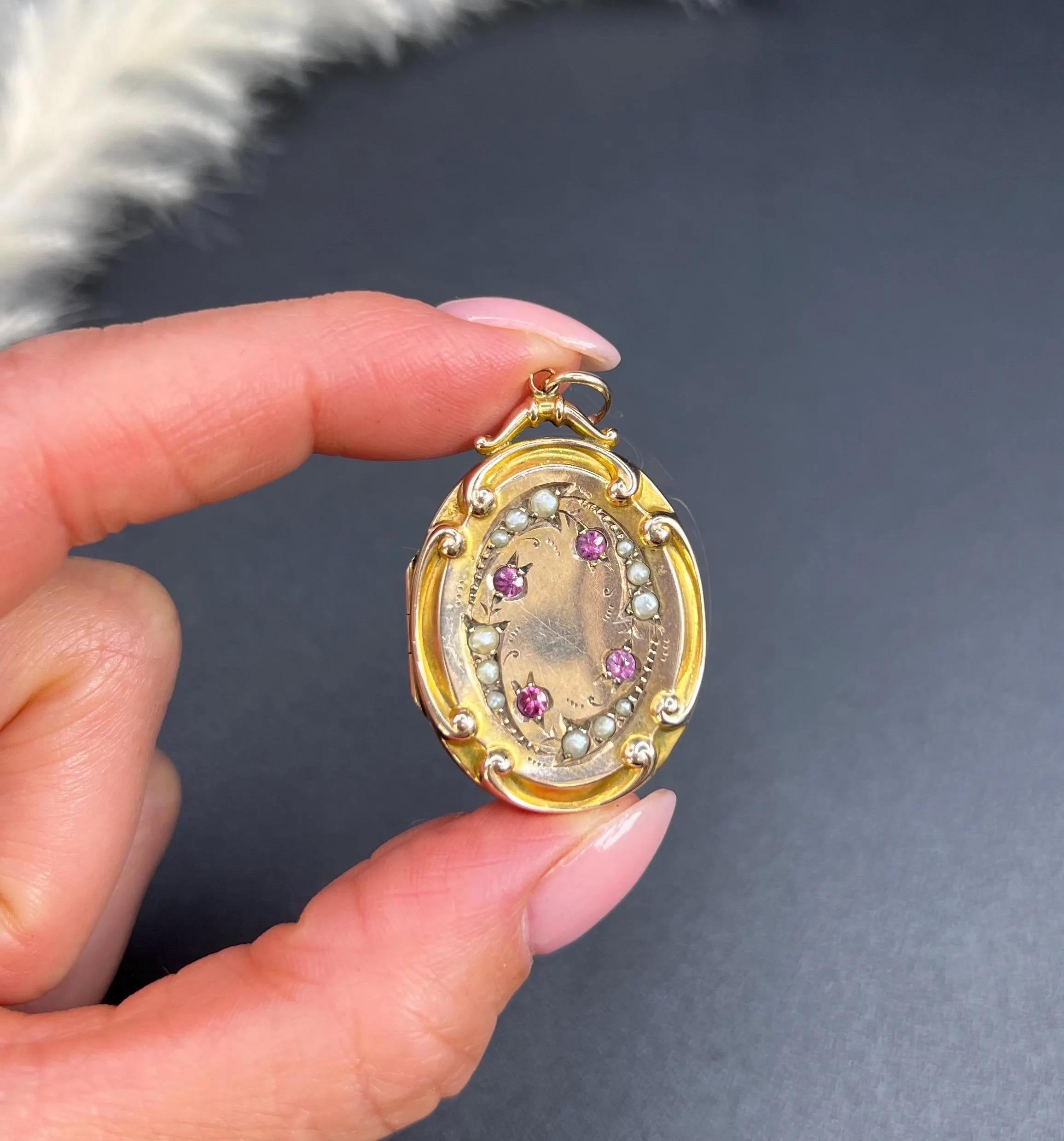 9ct Yellow Gold Back & Front, Edwardian Floral Seed Pearl Set Oval Locket im Angebot 6