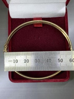 9ct Yellow Gold Bangle Bracelet