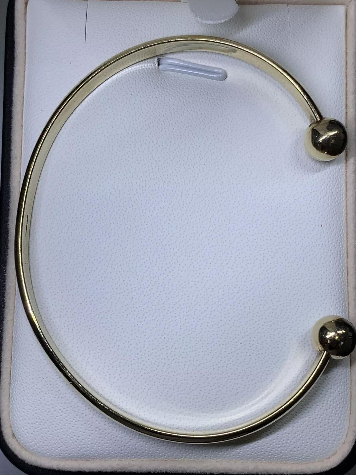 Bracelet jonc en or jaune 9 carats, or massif 14,8 g en vente 1
