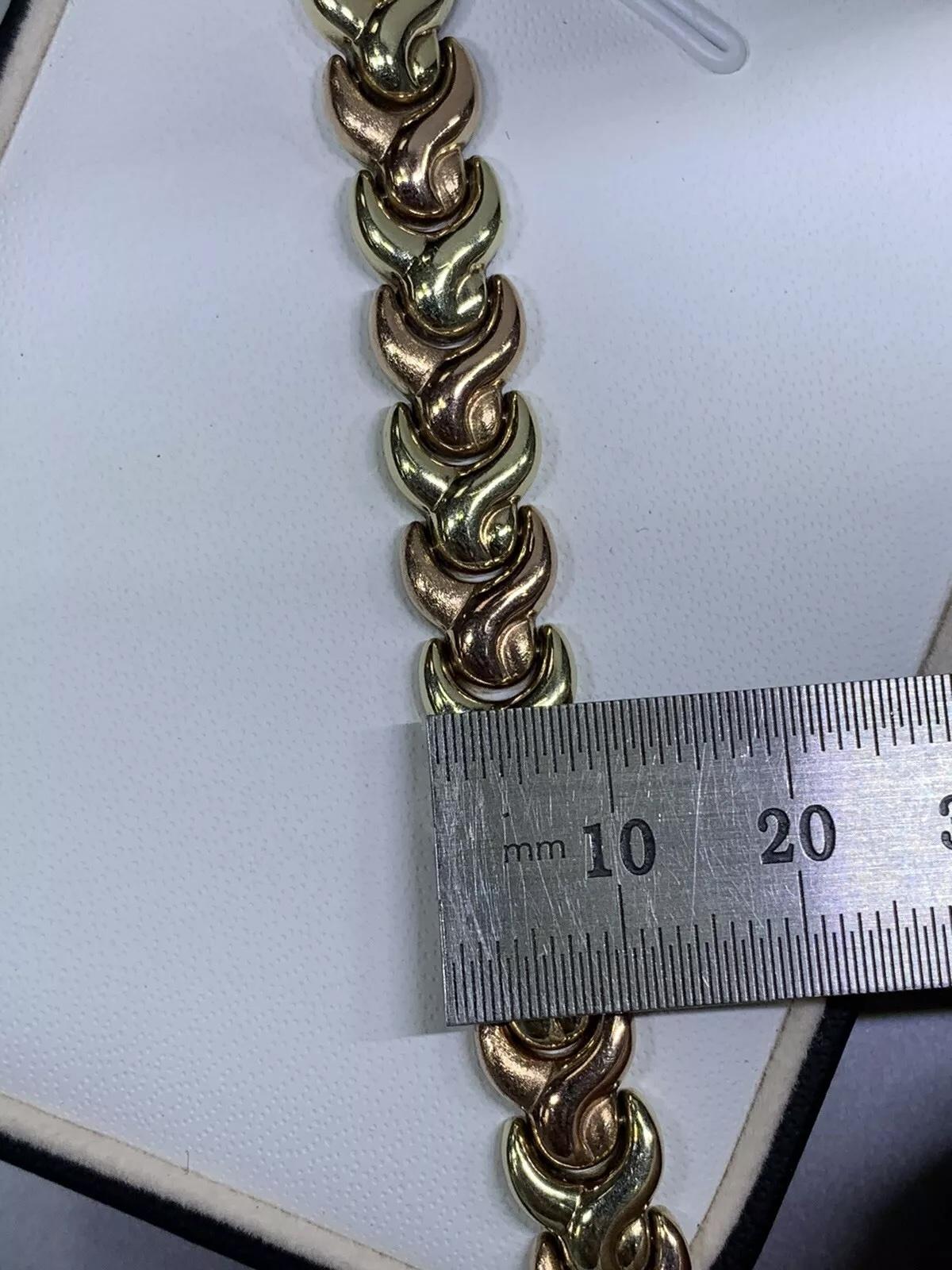 Bracelet à maillons cubains en or jaune 9 ct. Neuf - En vente à London, GB