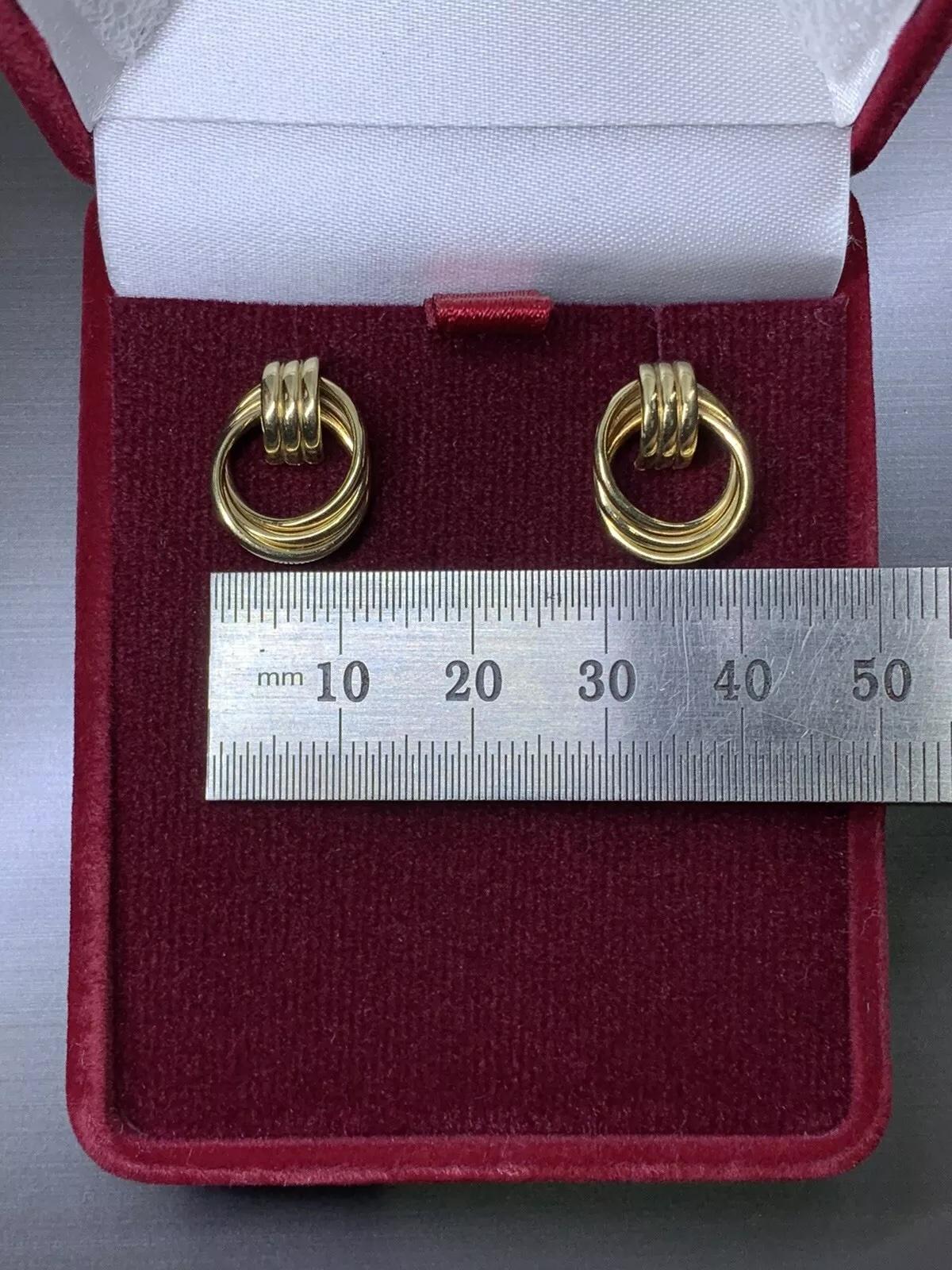 Orecchini a goccia in oro giallo 9ct con cerchi a goccia e abbracci In condizioni Nuovo in vendita a London, GB