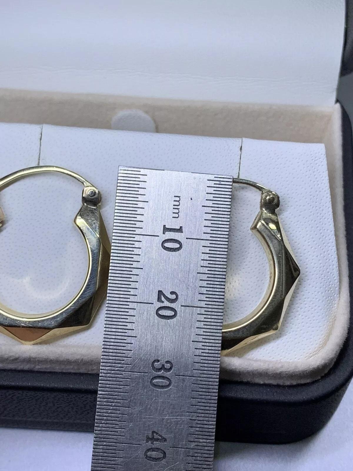 Boucles d'oreilles en or jaune 9 ct. en vente 1