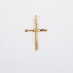 Pendentif croix en or jaune 9ct