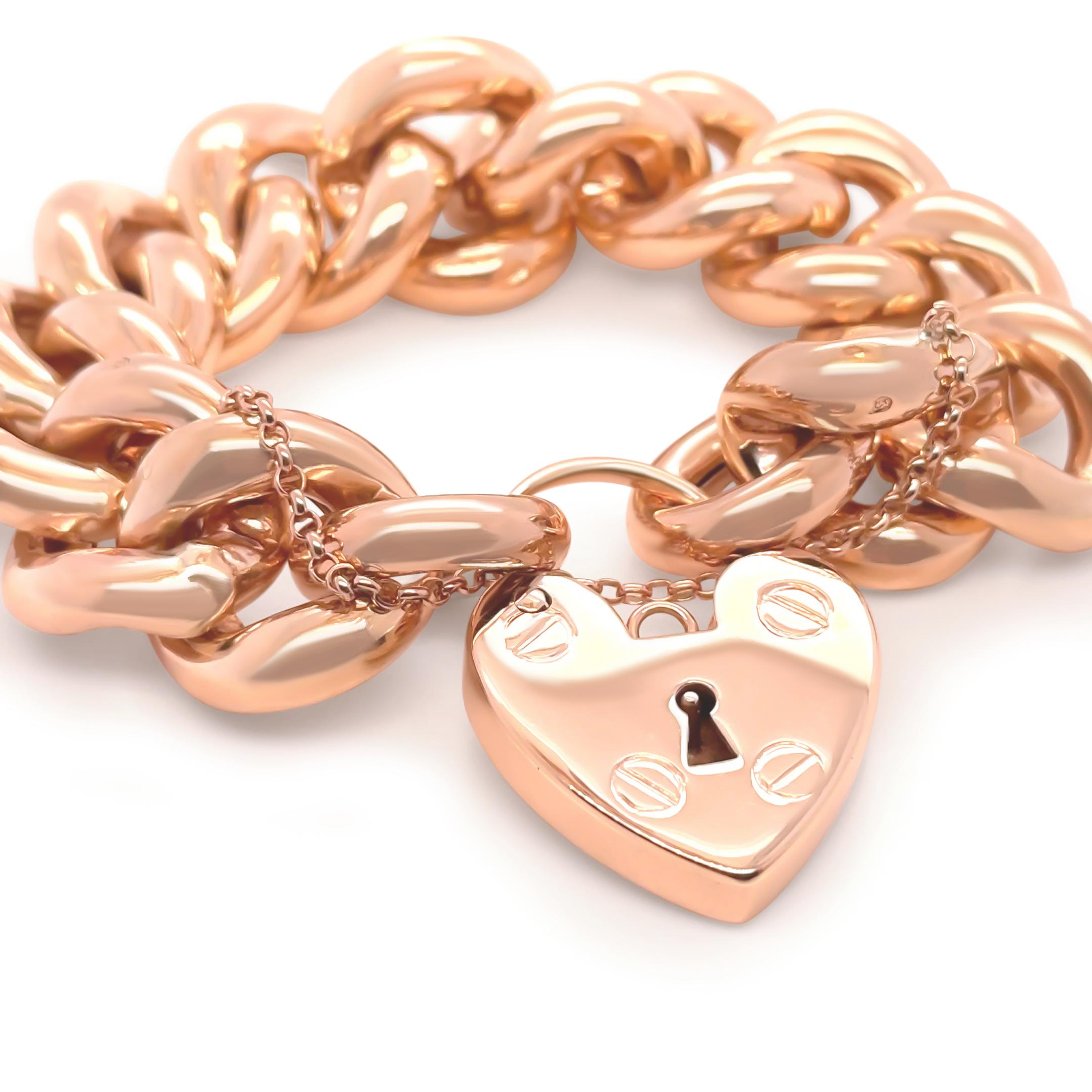 Bracelet courbé en or jaune 9 carats avec cadenas en forme de cœur 98,27 g en vente 3