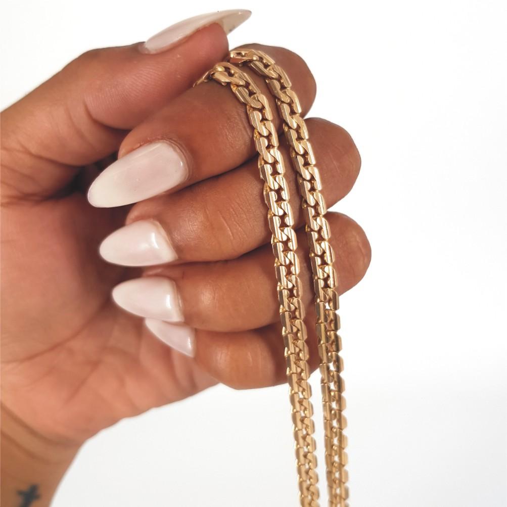 9ct Yellow Gold Curb Link Chain In Excellent Condition For Sale In Cape Town, ZA
