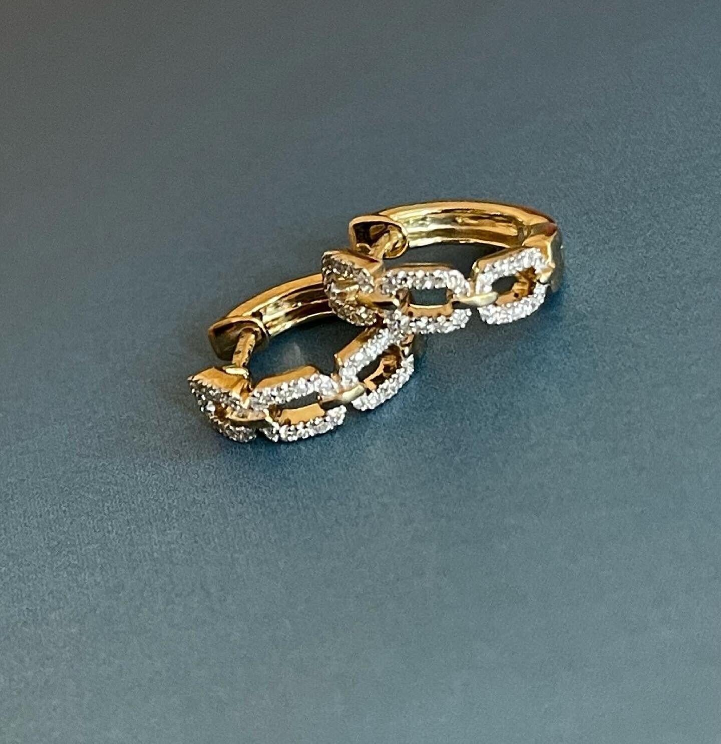 9 Karat Gelbgold Diamant-Ohrringe 0,25 Karat Glieder Huggies Creolen Kette Stil Creolen im Zustand „Neu“ in Ilford, GB