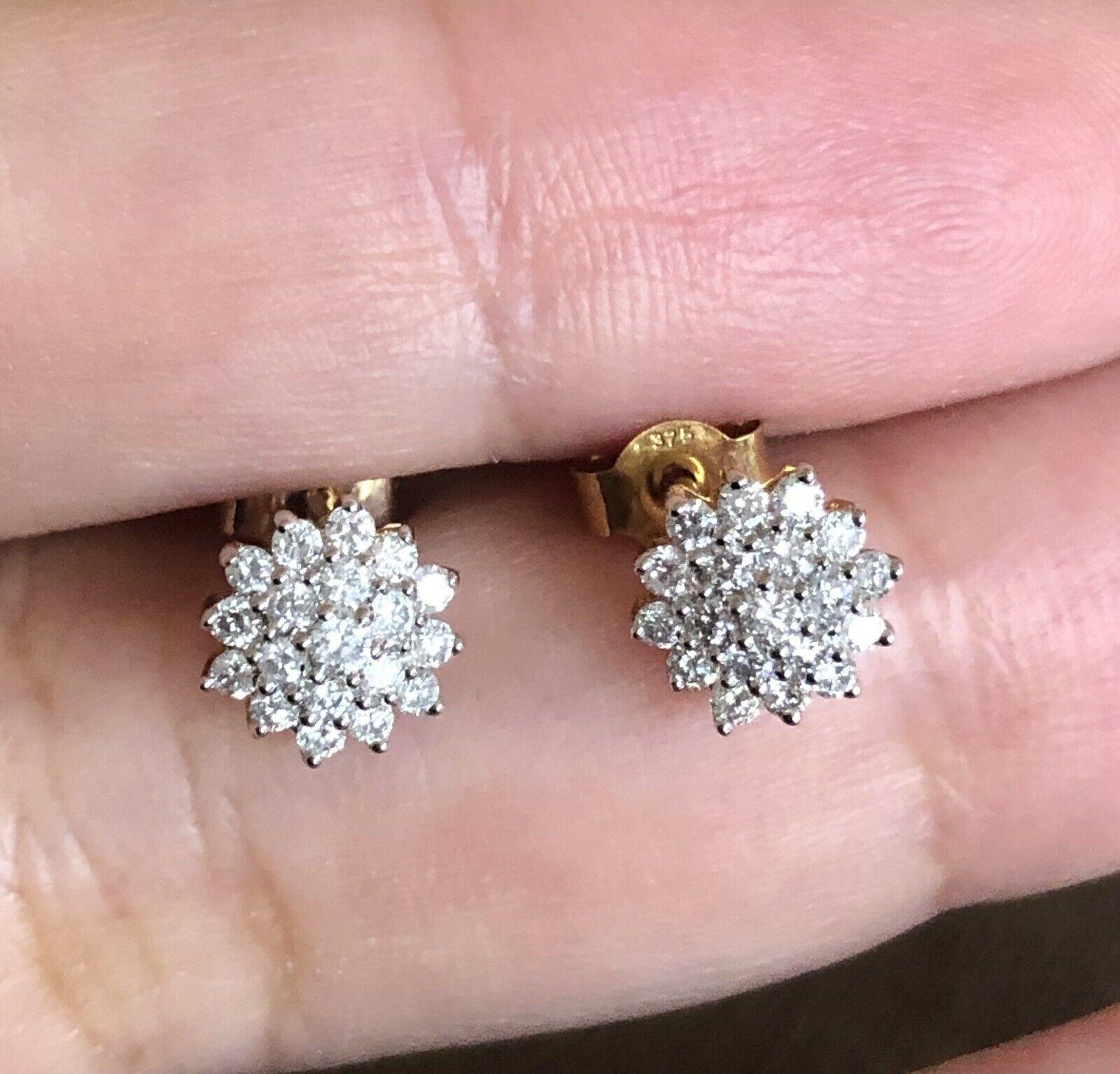 9 Karat Gelbgold Diamant-Ohrringe 0,50 Karat Blumen-Cluster-Ohrstecker mit halber Karat 50 Punkt im Zustand „Neu“ im Angebot in Ilford, GB
