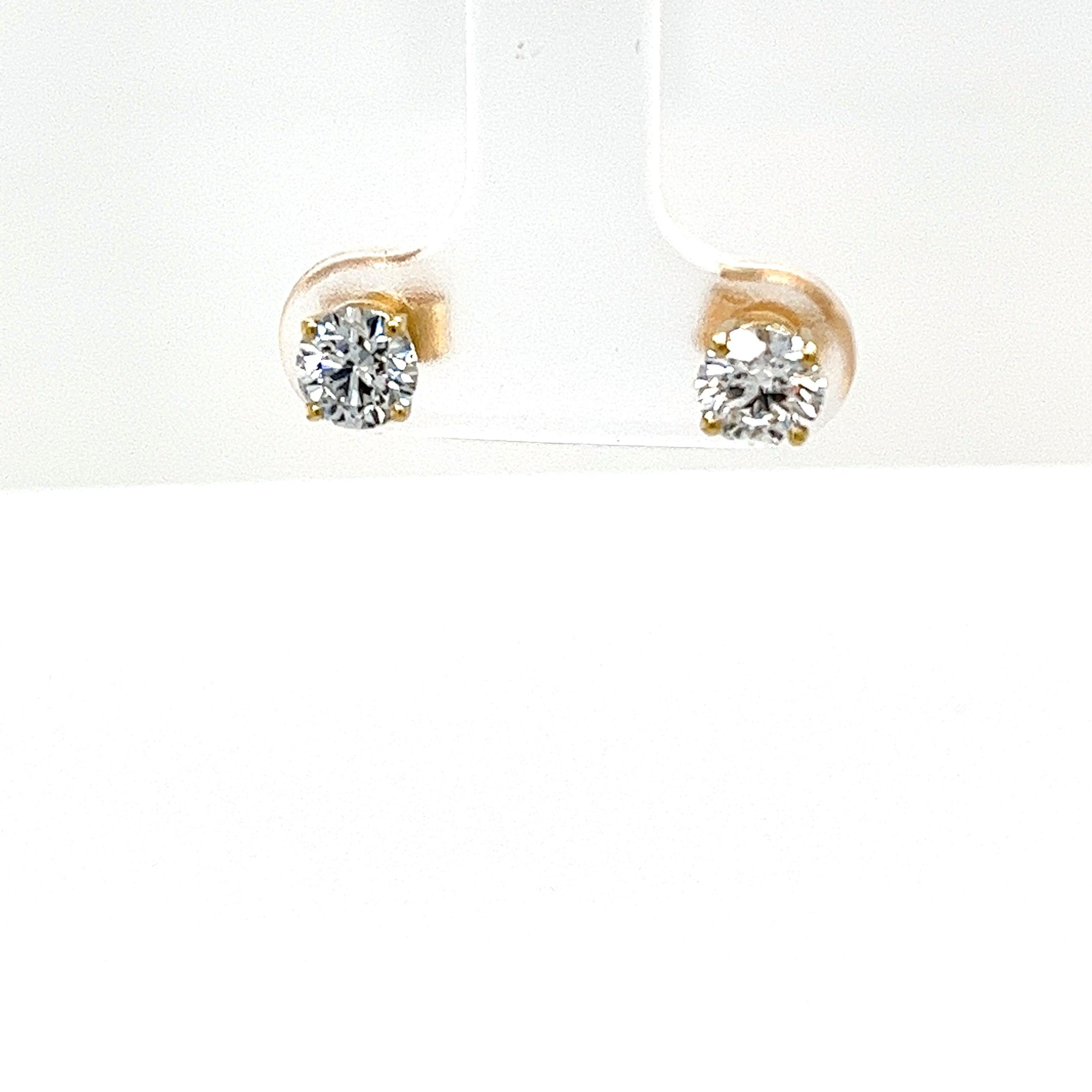 9ct Yellow Gold Diamond Earrings, Total Diamond Weight 1.08ct Lab Created In New Condition For Sale In London, GB