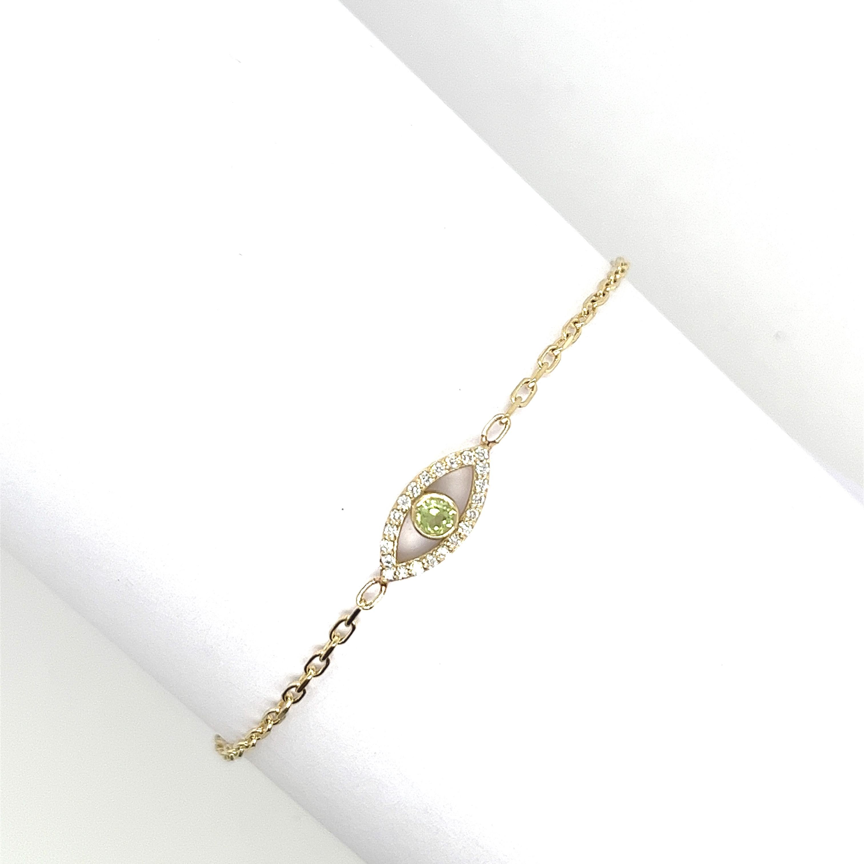 9ct Yellow Gold Diamond & Peridot Set Evil Eye Bracelet, August Birthstone In New Condition For Sale In London, GB