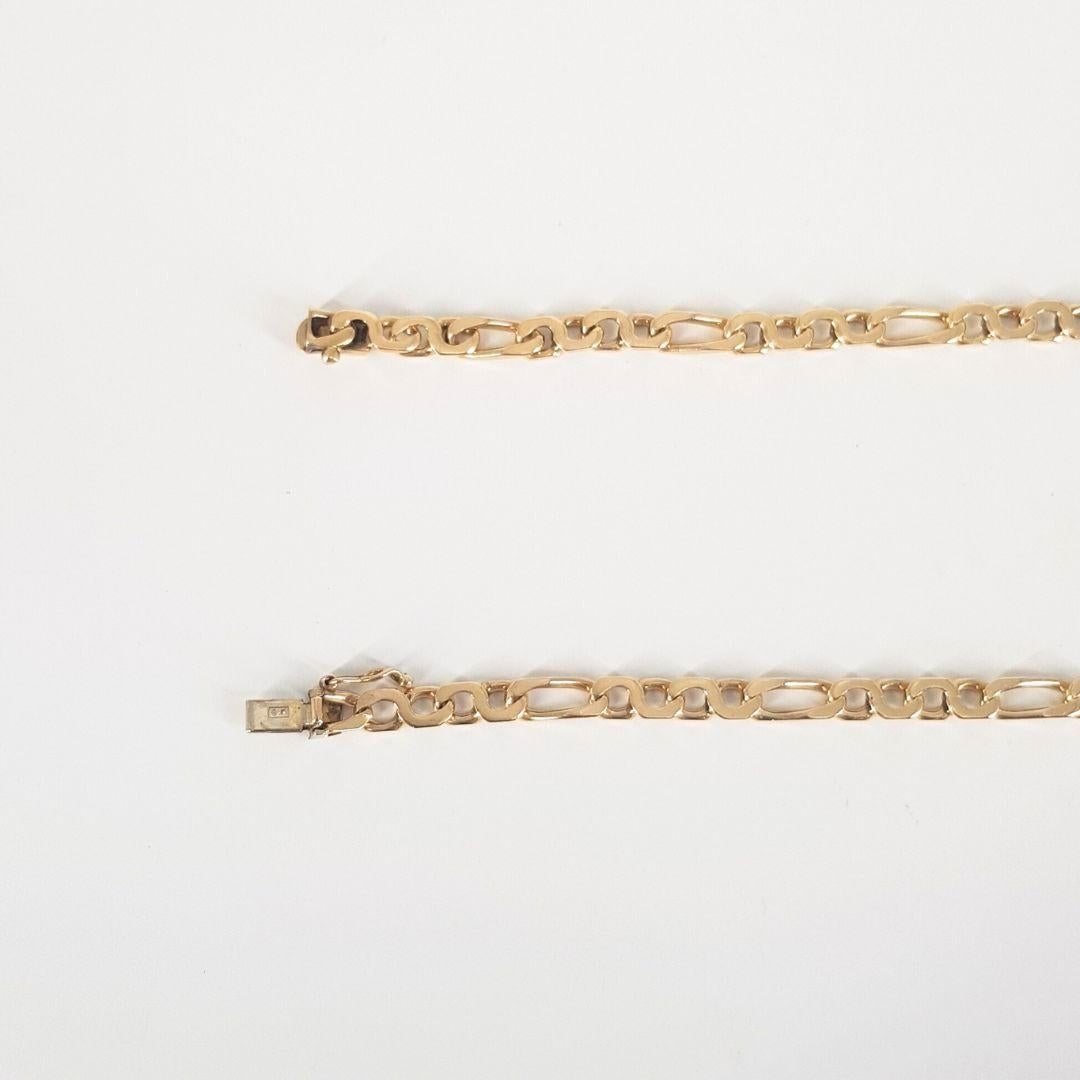 Women's or Men's 9ct Yellow Gold Figaro Link Chain For Sale