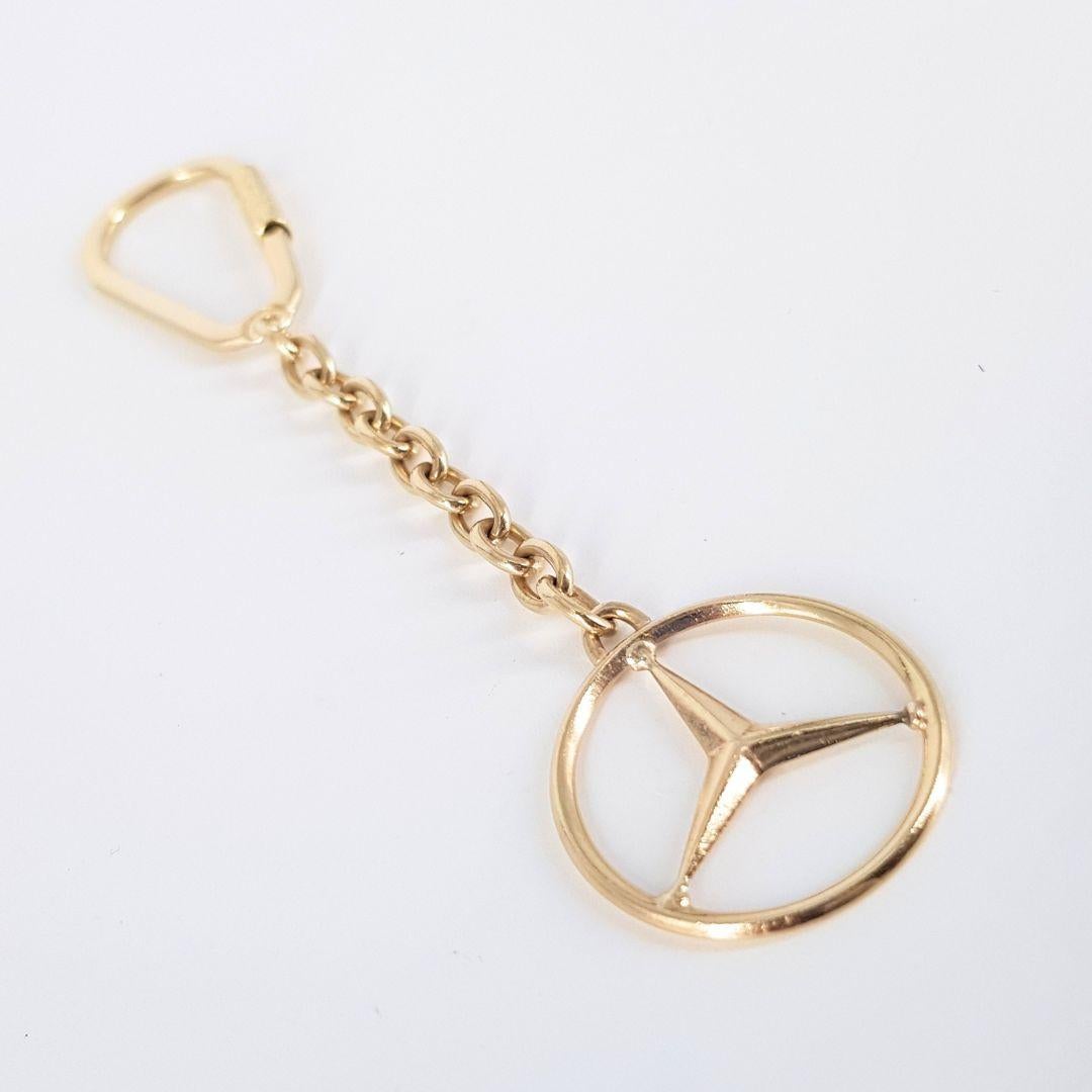 Item Attributes:
Metal Colour:		Yellow Gold
Length:                               190mm
Width:                                 2mm  
Weight:                                11g
