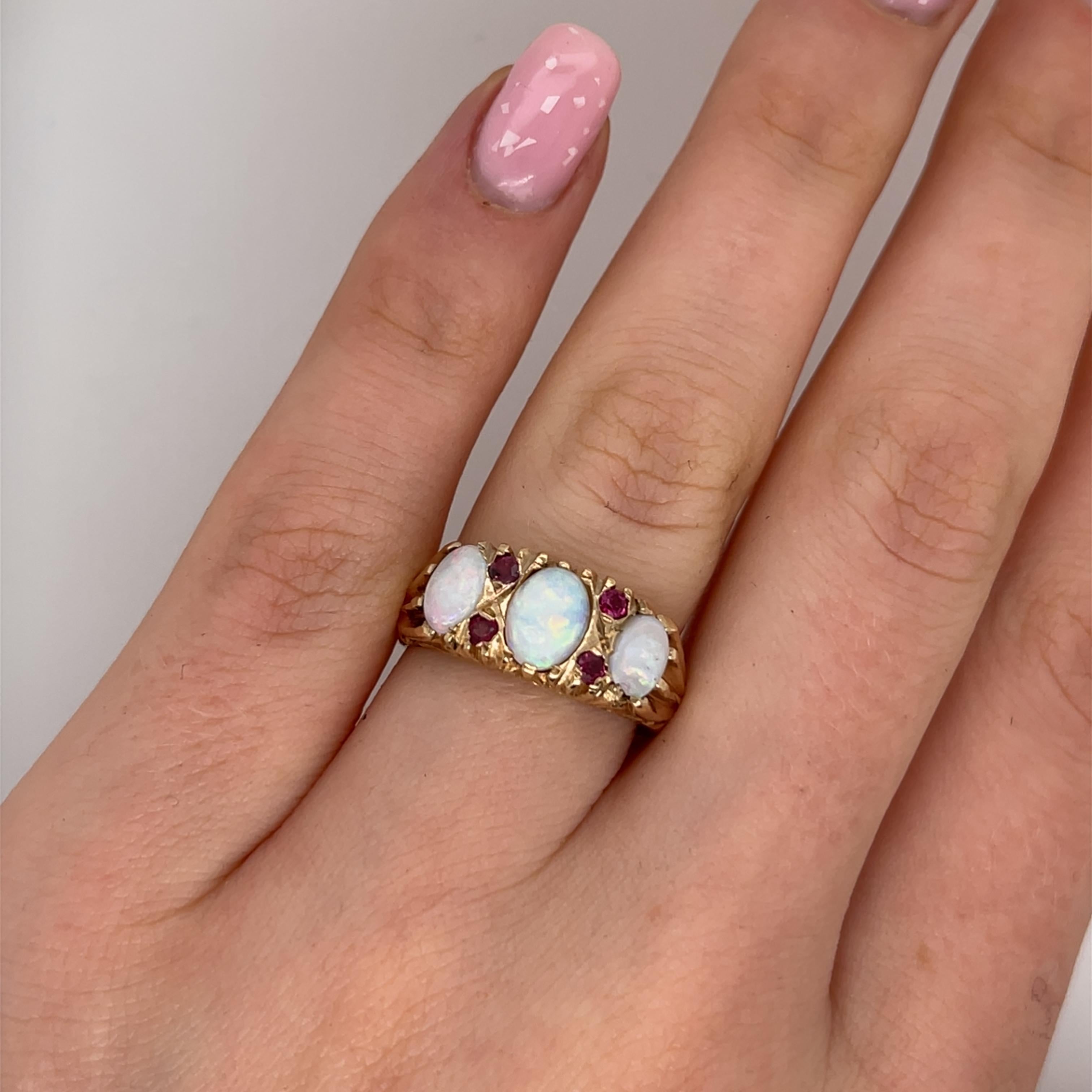 9ct Yellow Gold Opal & Ruby Ring For Sale 1