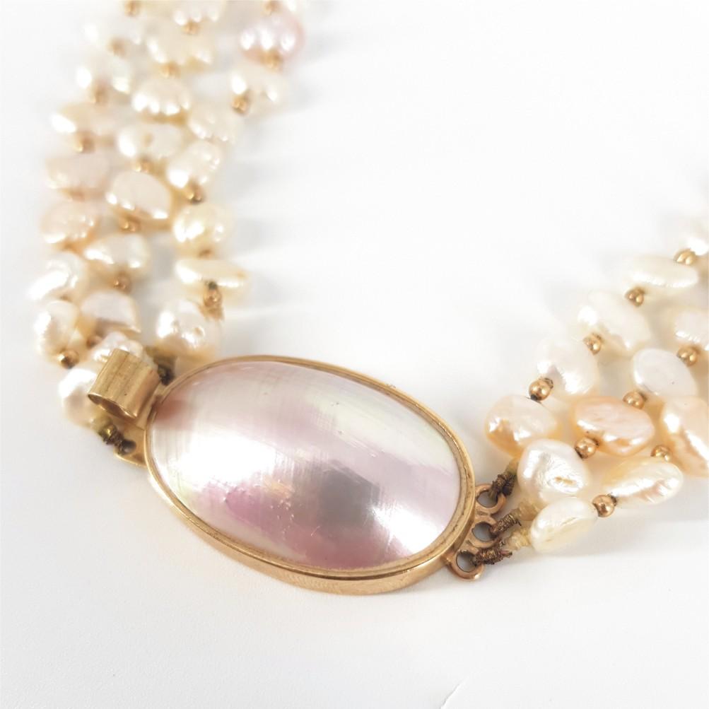9 Karat Gelbgold Oval Mabe Perlenkette Damen im Angebot