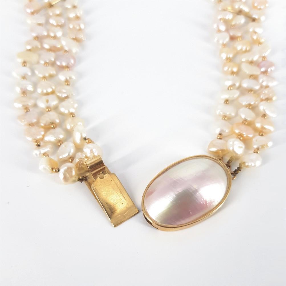 9 Karat Gelbgold Oval Mabe Perlenkette im Angebot 2