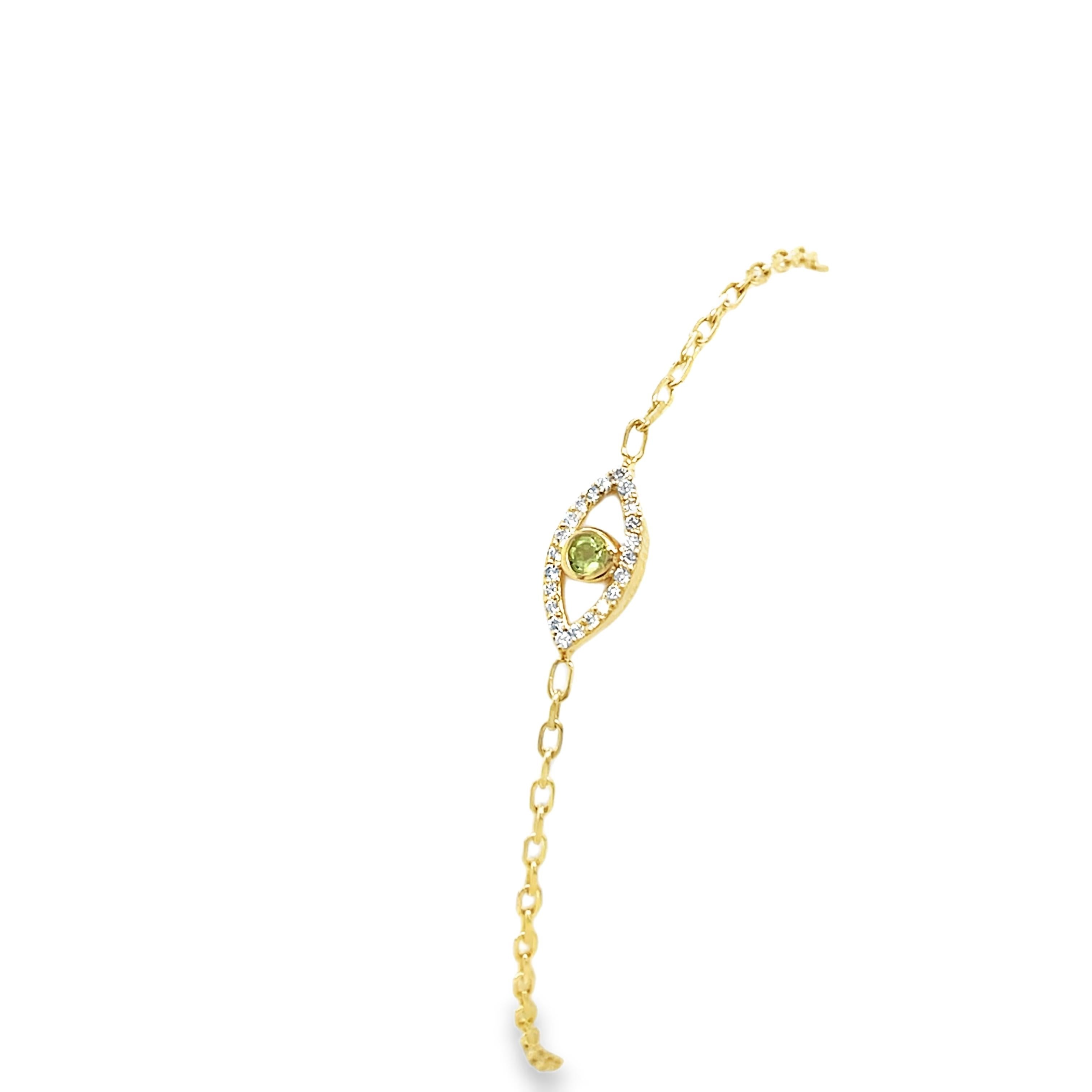 9ct Yellow Gold Peridot Set Evil Eye Bracelet, August Birthstone In New Condition For Sale In London, GB