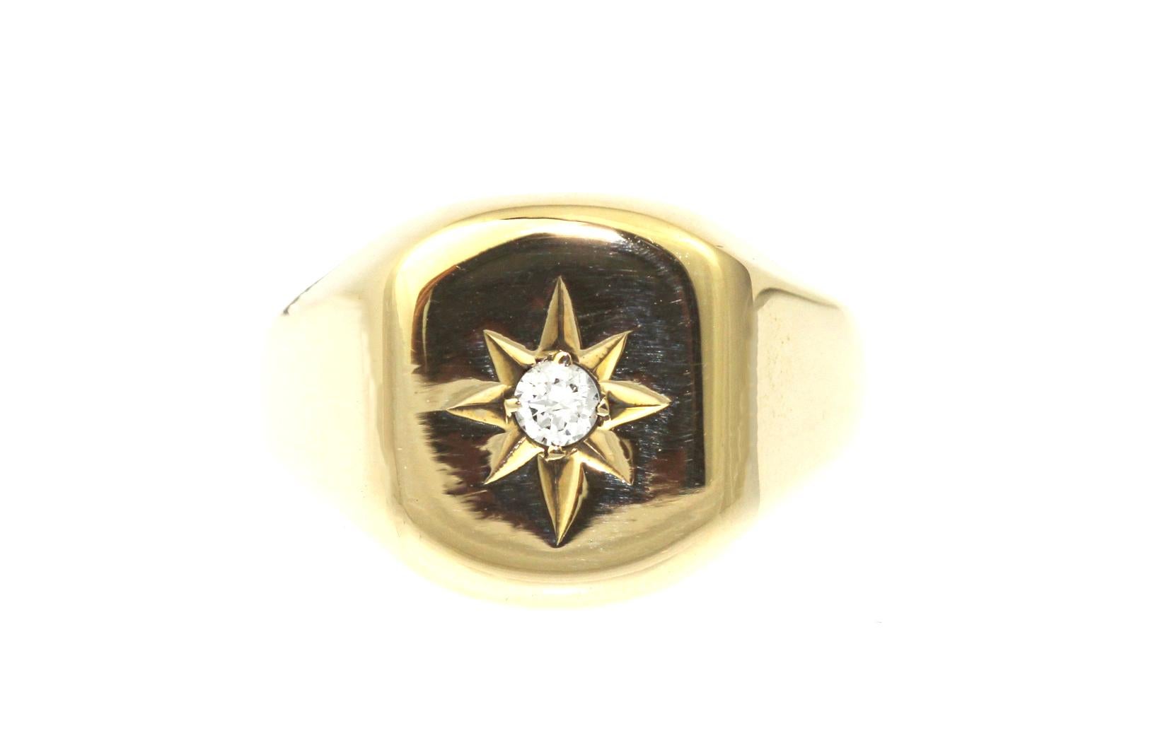 Retro 9ct yellow gold signet ring with star and diamond size V1/2 For Sale