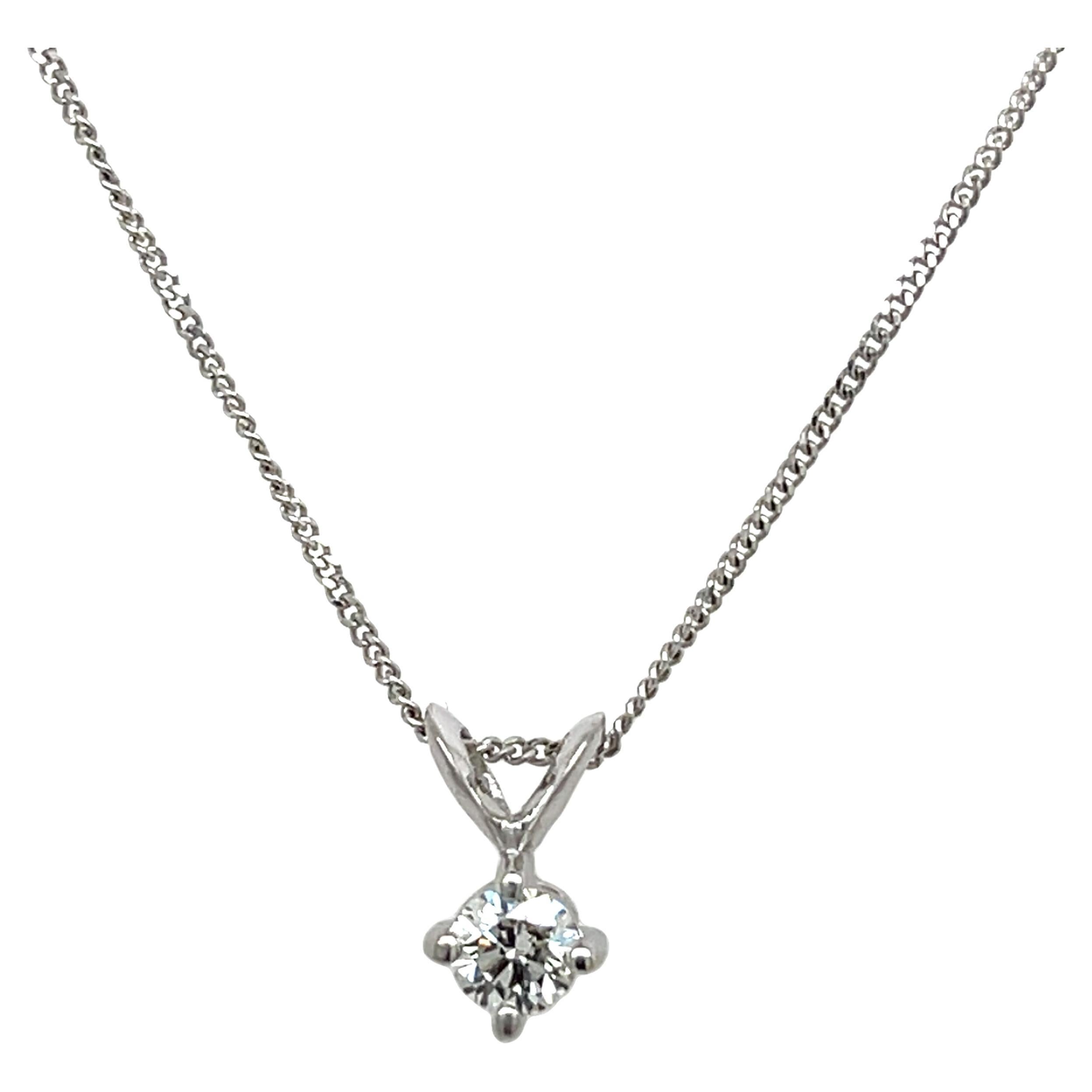 9ct Yellow & White Gold 0.18ct Diamond Pendant Suspended from 18" Chain