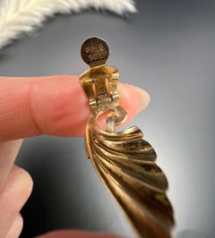 Orecchini a clip in oro giallo e bianco 9ct, anni '40 a forma di ventaglio in stile contemporaneo
